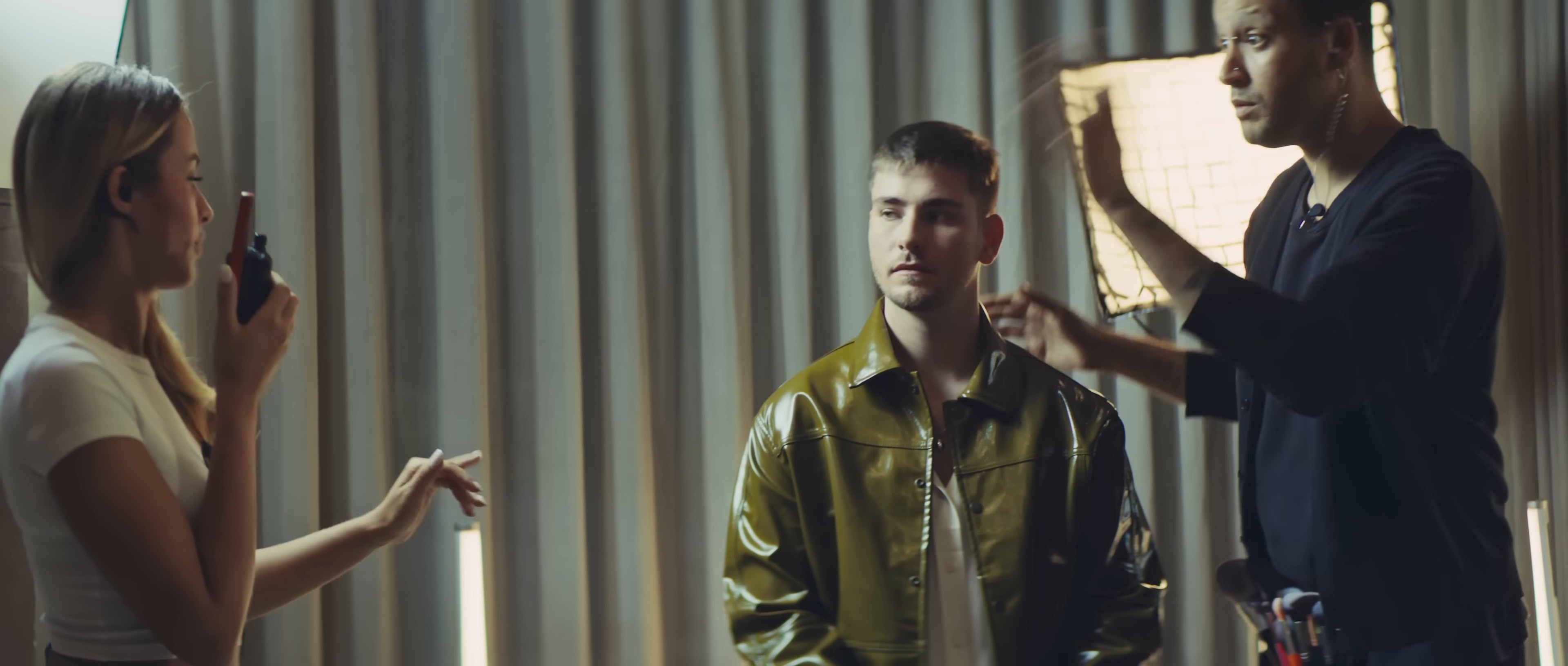 Le jeu (2024) —  shot,  lighting