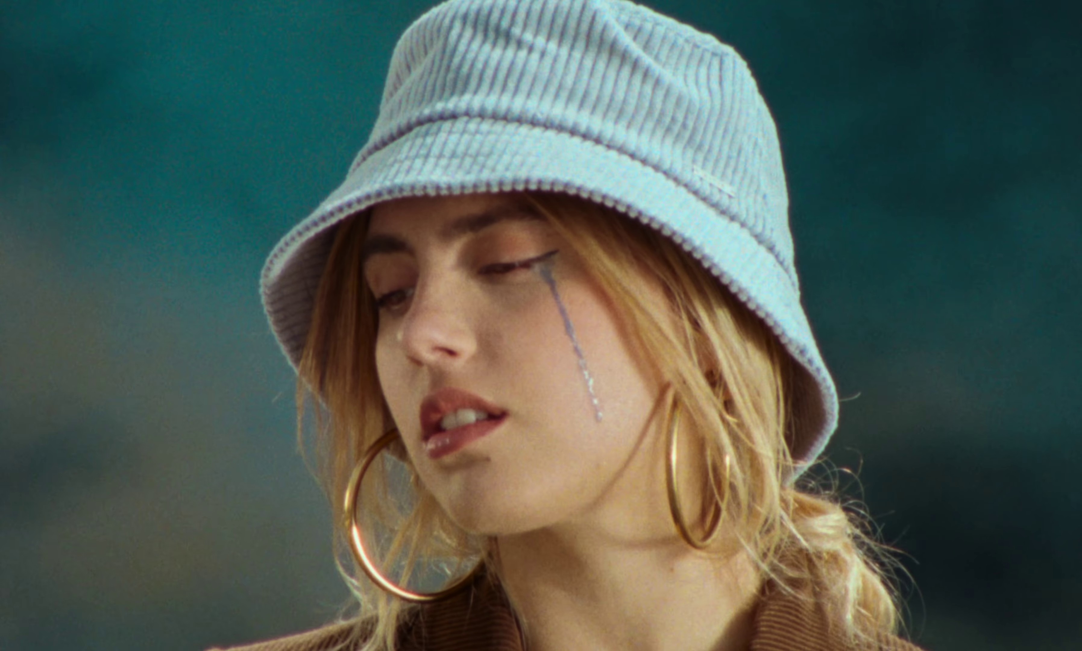 Pas fait exprès (2021) —  shot,  lighting