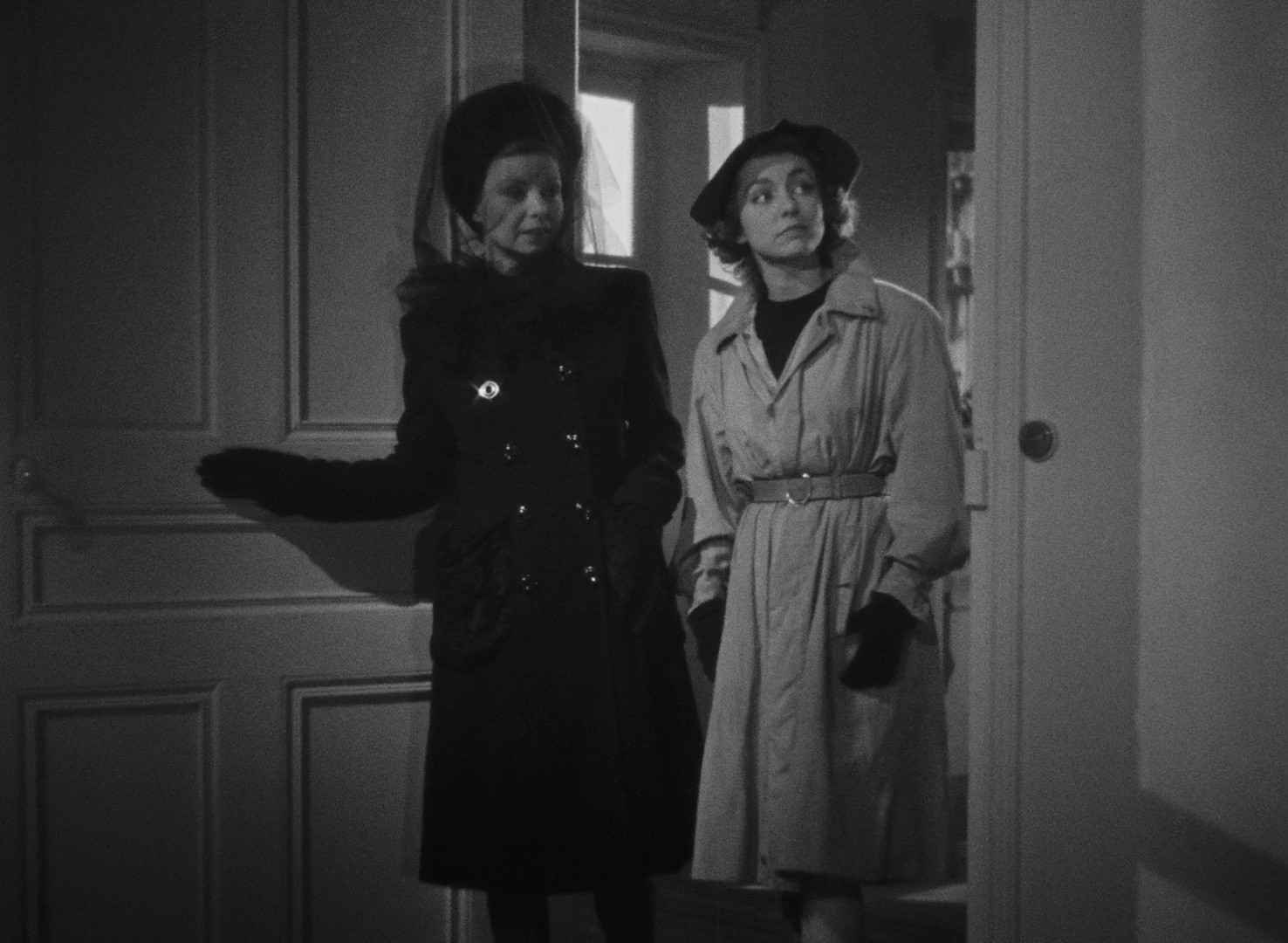 The Ladies of the Bois de Boulogne (1945) —  shot,  lighting
