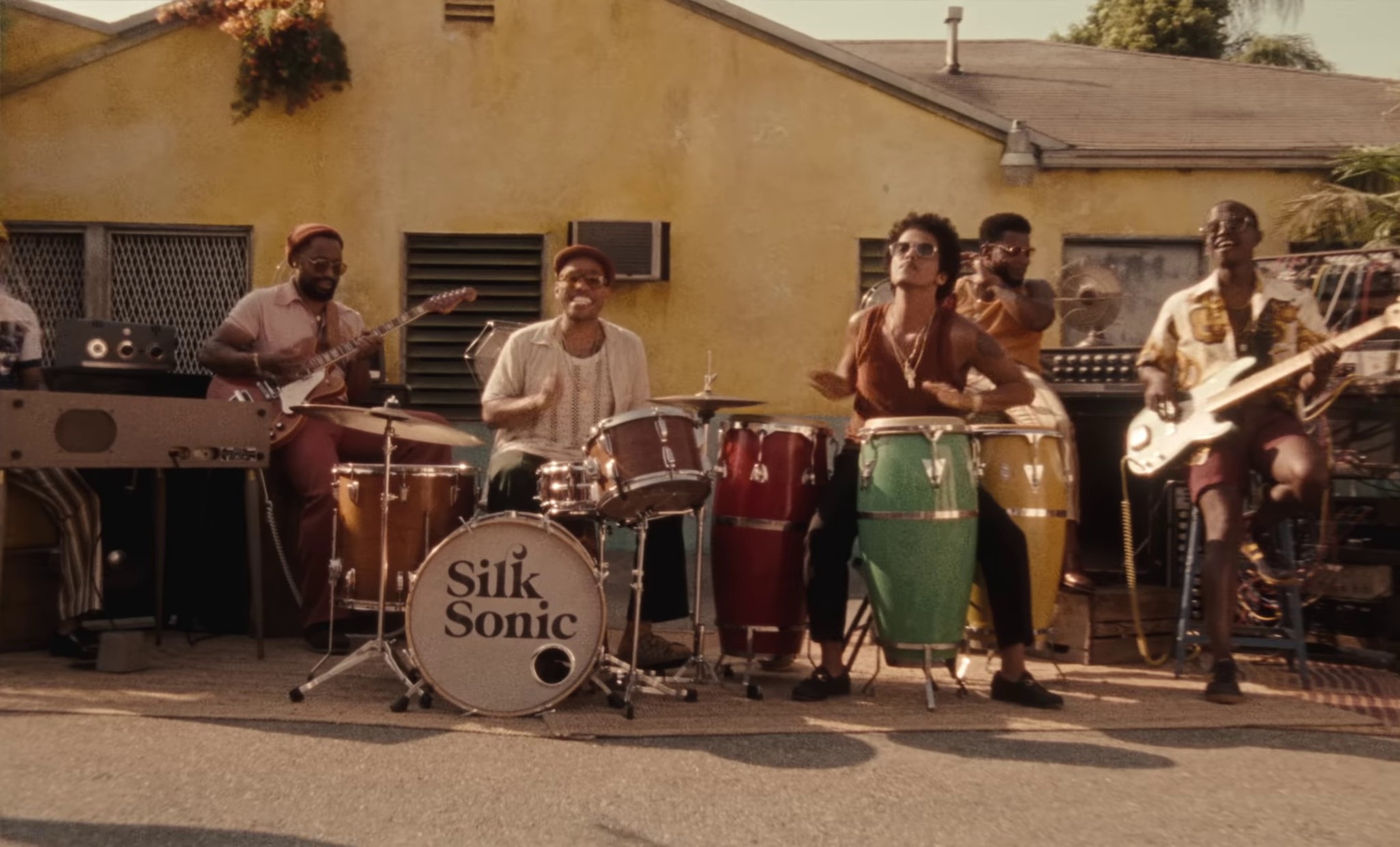 Skate (2021) —  shot,  lighting