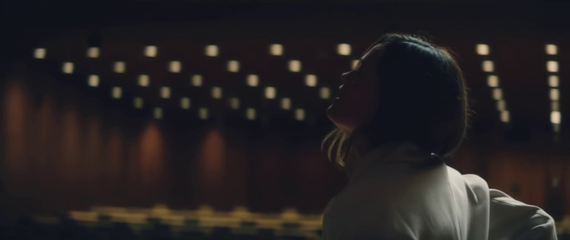 Weak (2015) —  shot,  lighting