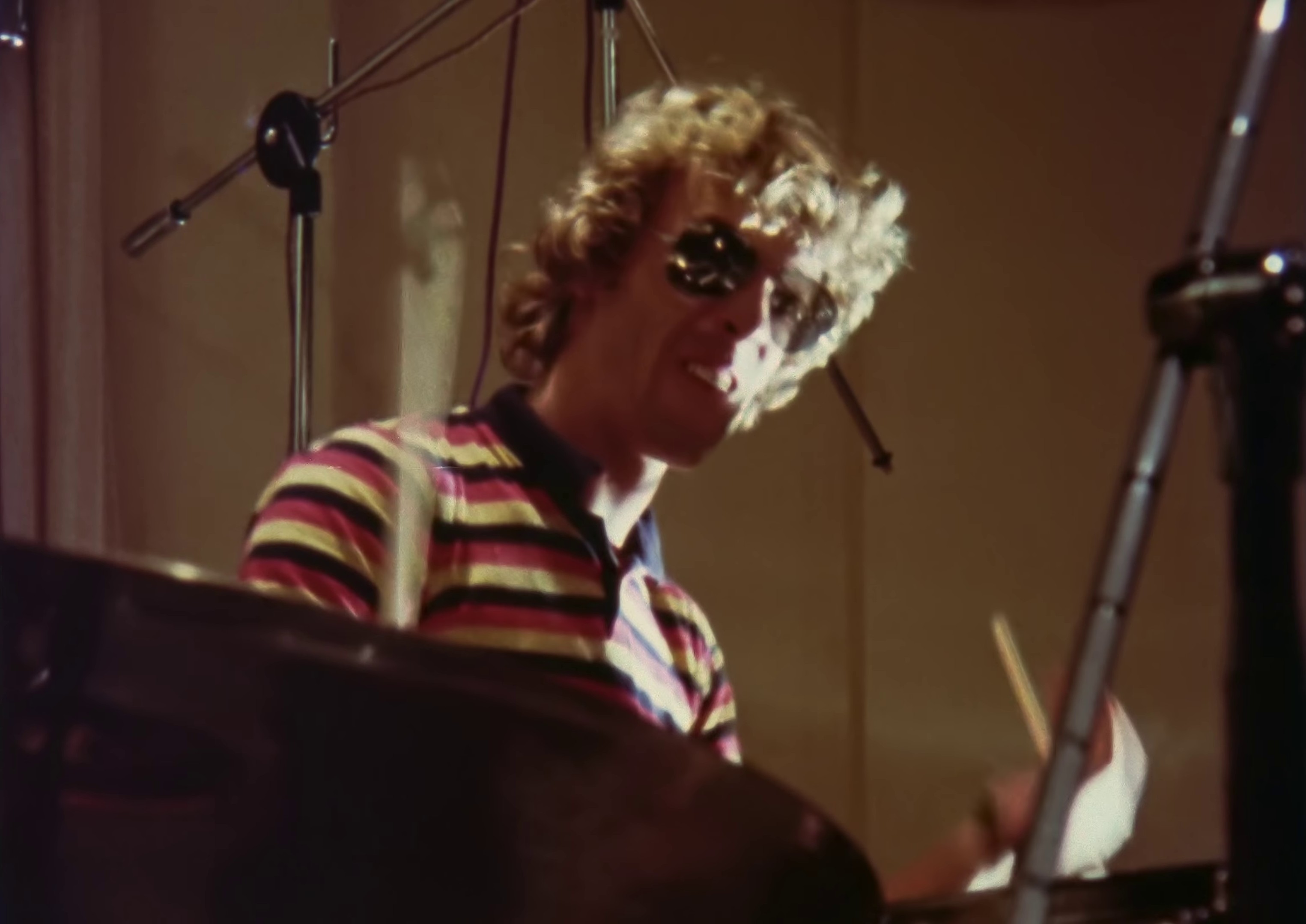 Every Little Thing She Does Is Magic (1981) —  shot,  lighting