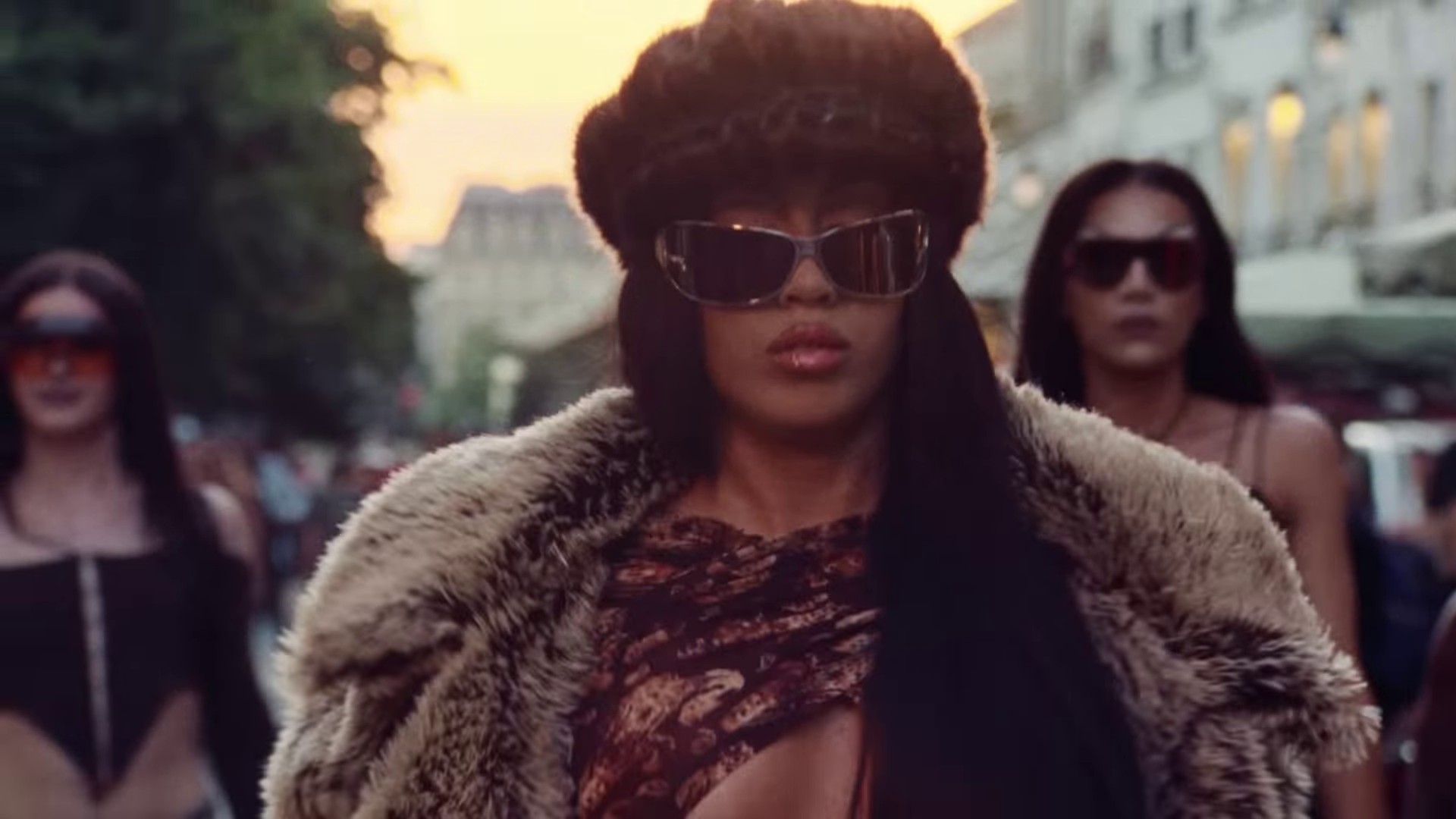 No hay ley (2022) —  shot,  lighting