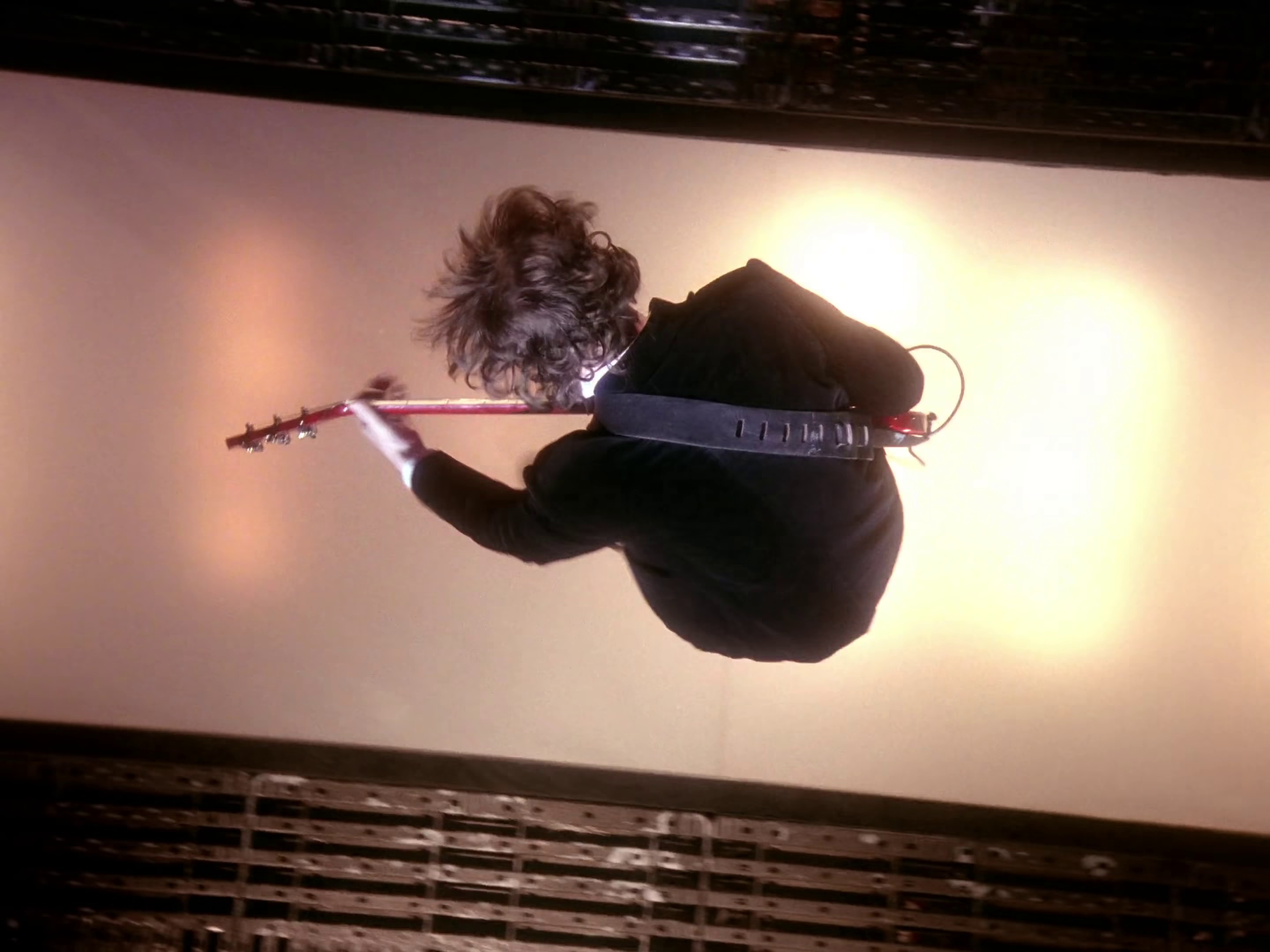 Thunderstruck (1990) —  shot,  lighting