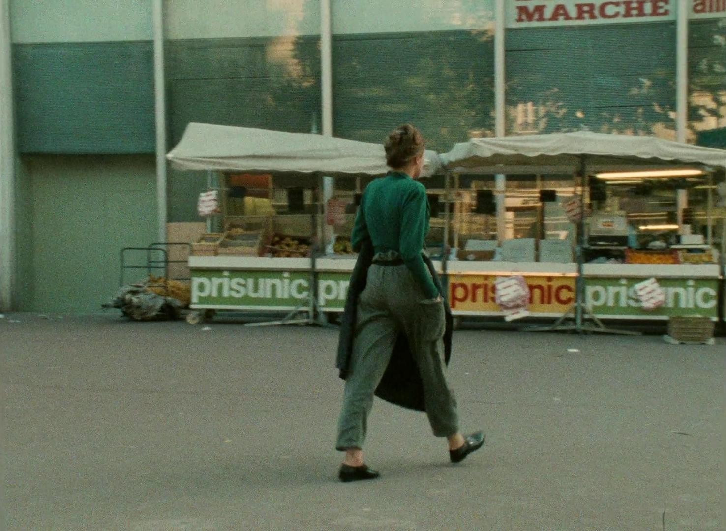 Four Adventures of Reinette and Mirabelle (1987) —  shot,  lighting