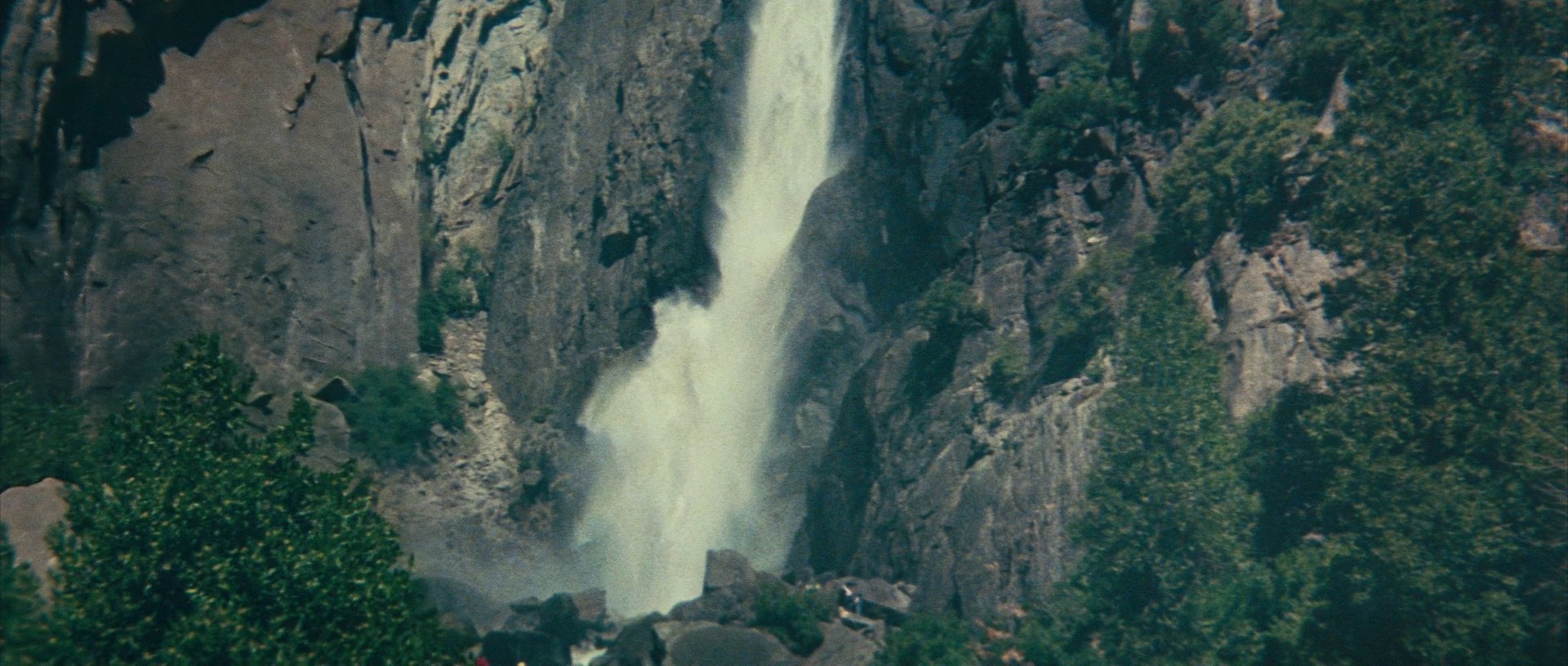 Legend of the Mountain (1979) —  shot,  lighting