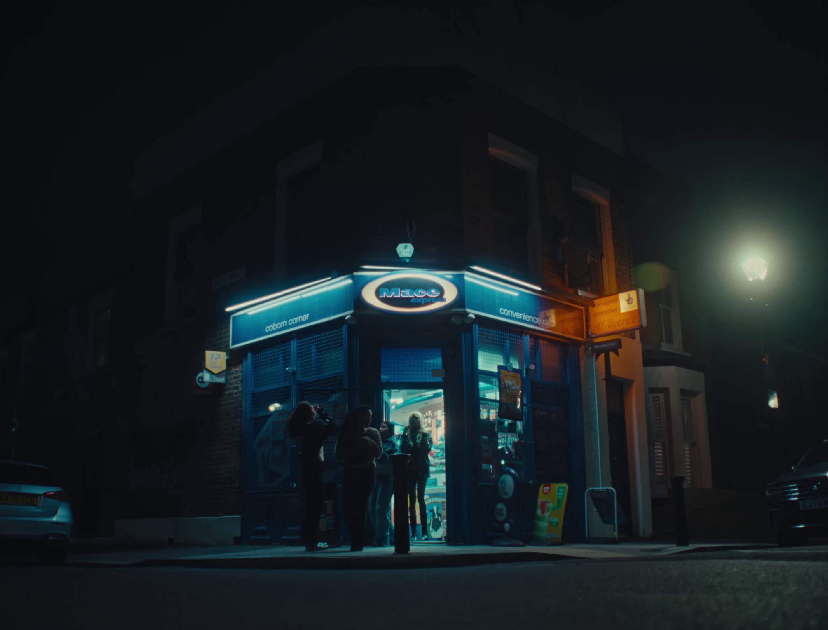 Joga Bonito (2024) —  shot,  lighting