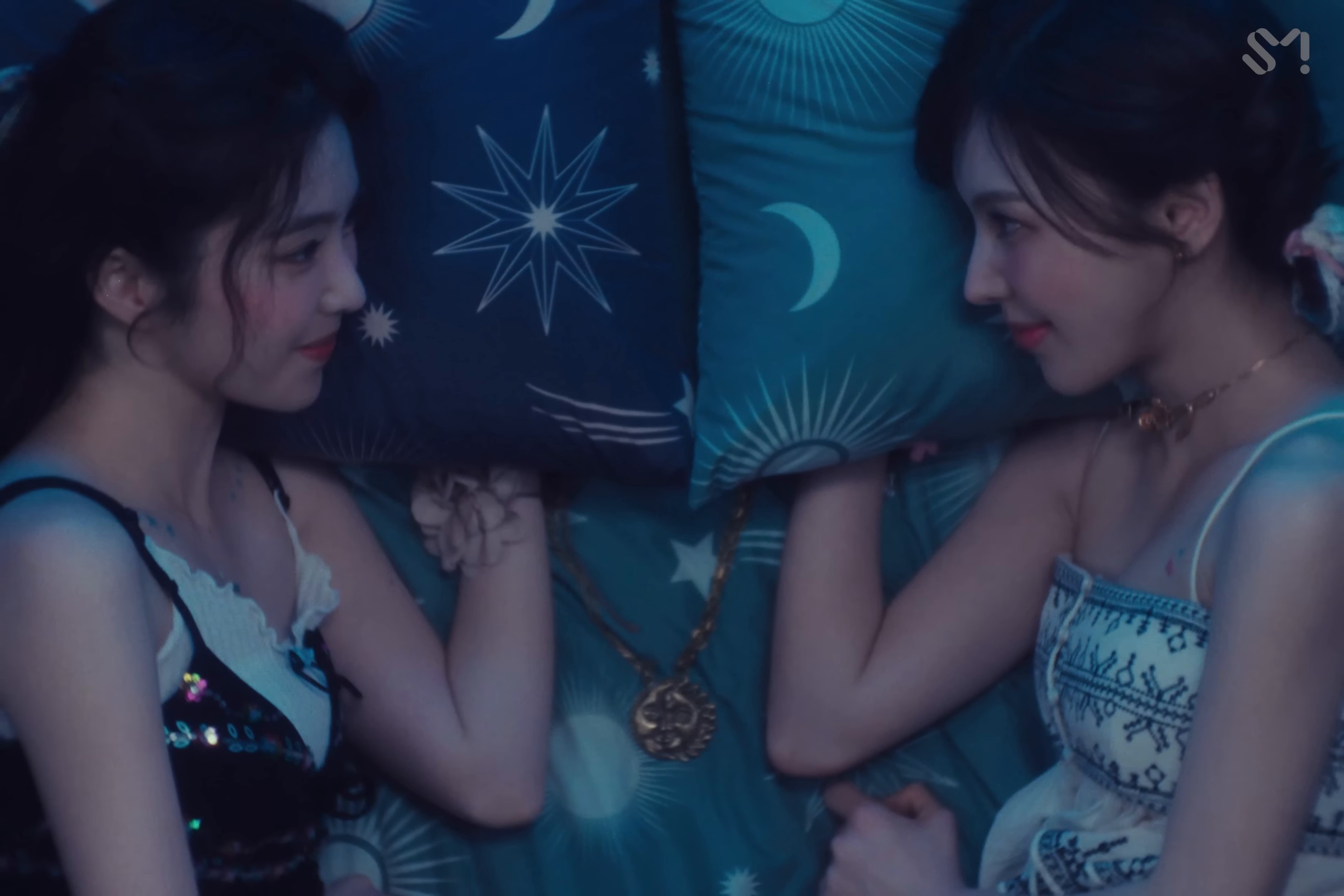 Cosmic (2024) —  shot,  lighting