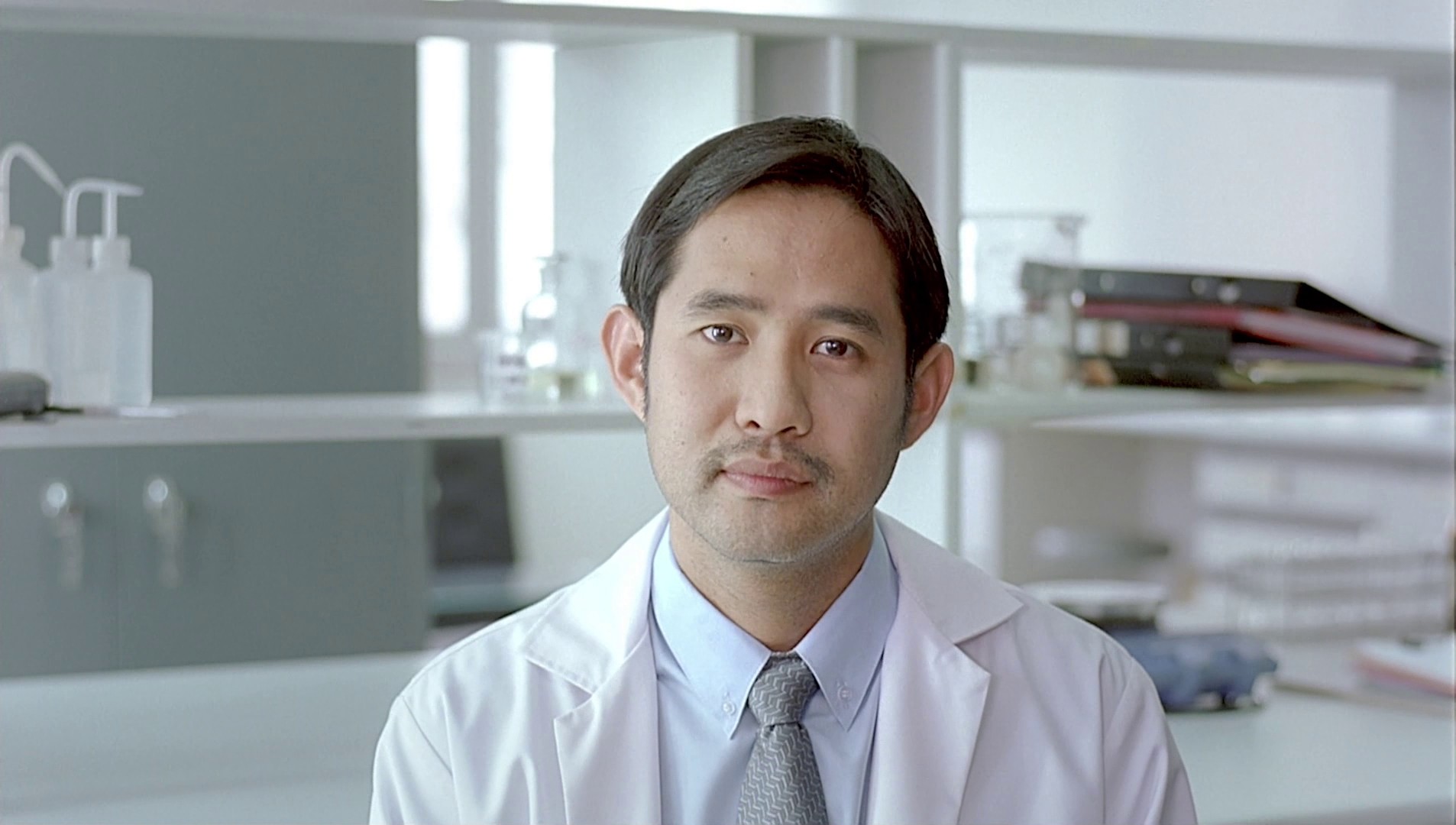 Syndromes and a Century (2007) —  shot,  lighting