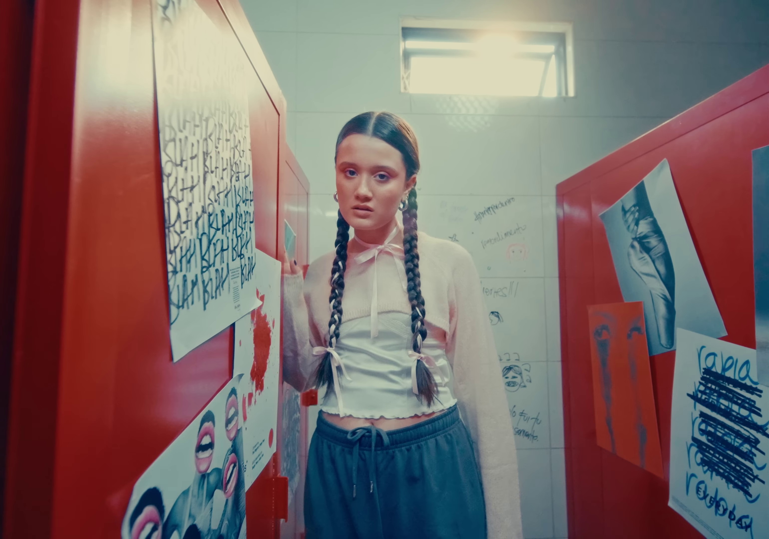 Quise Quererte (2023) —  shot,  lighting