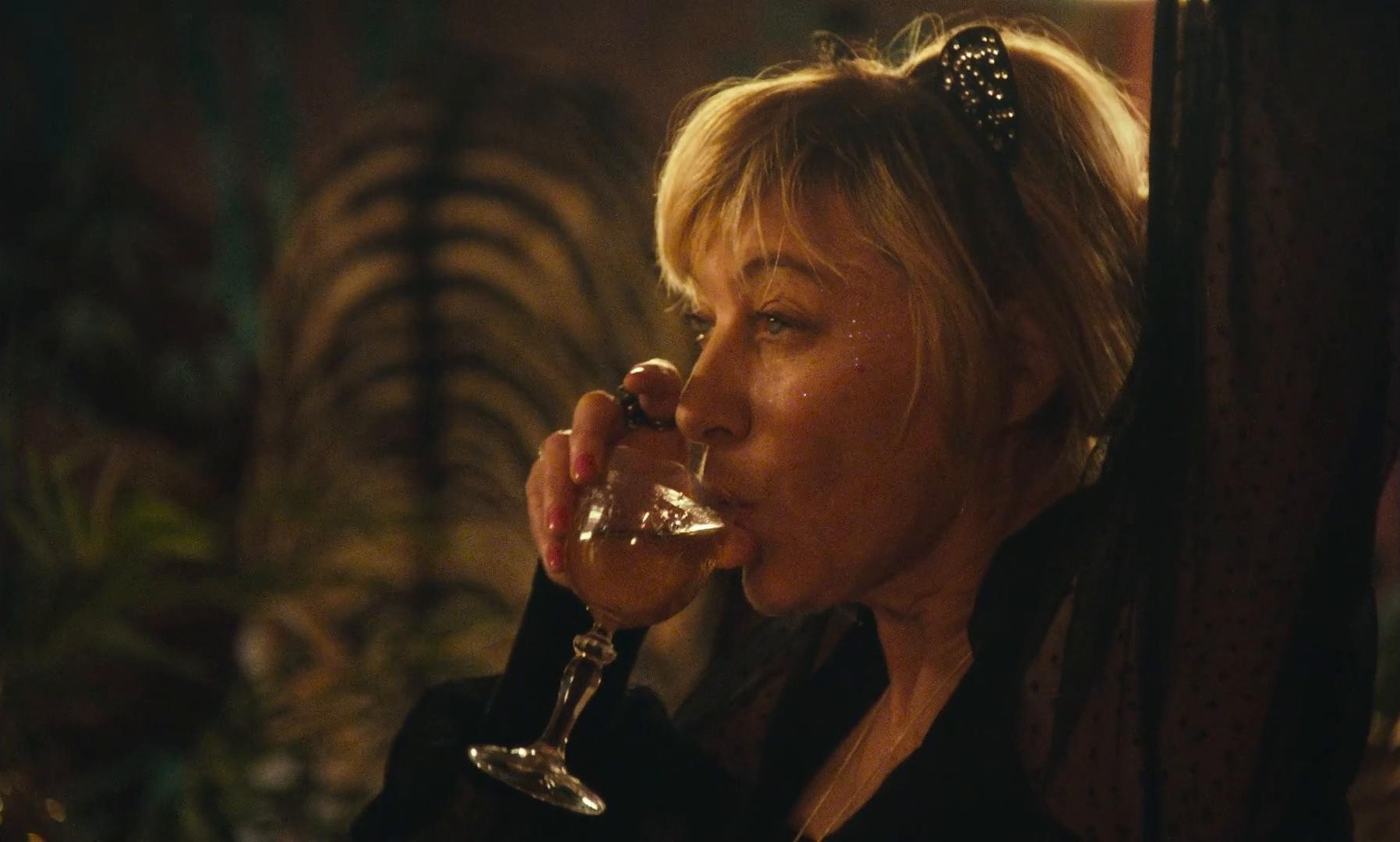 Une vie rêvée (2024) —  shot,  lighting