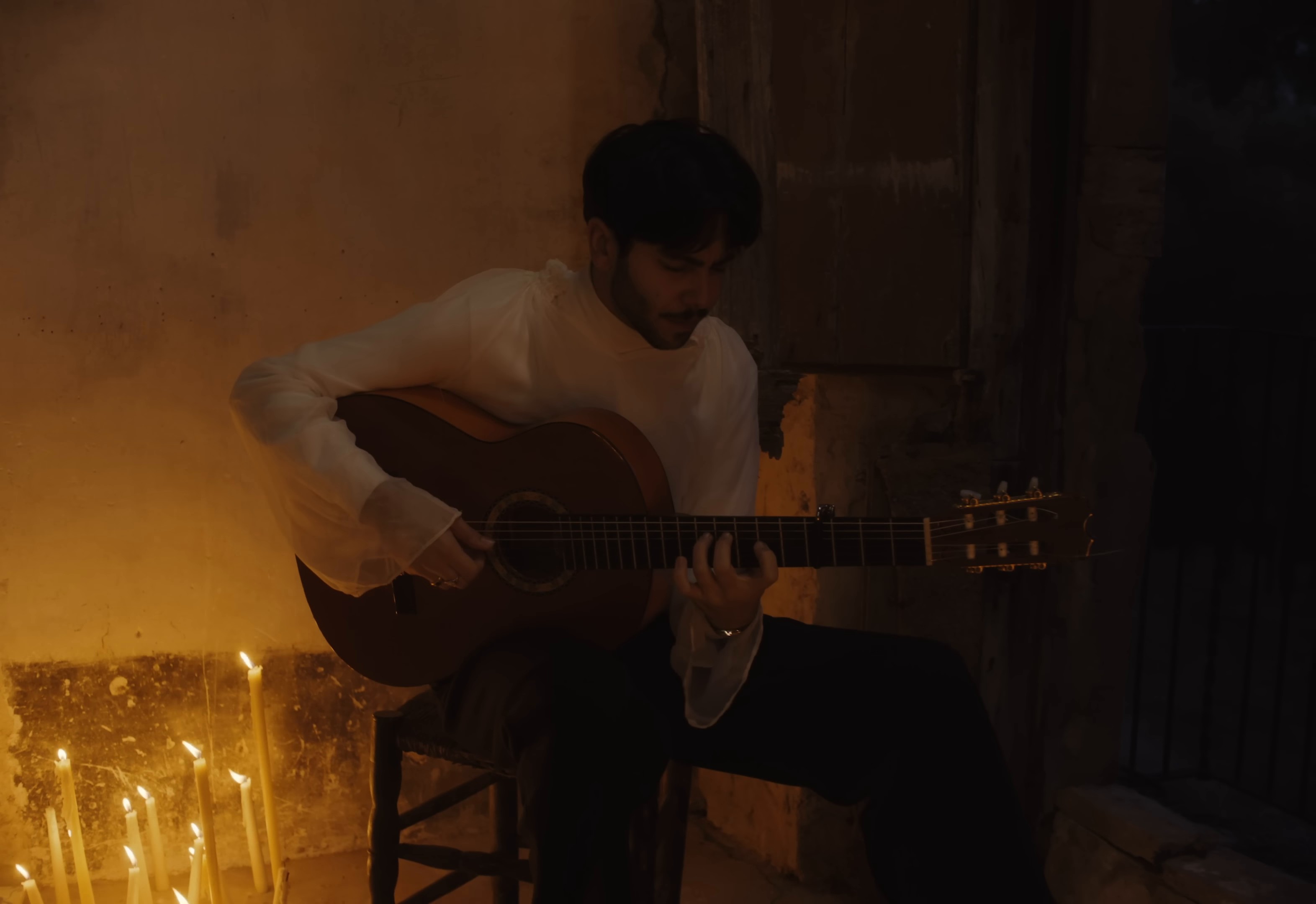 Por qué Será (2024) —  shot,  lighting