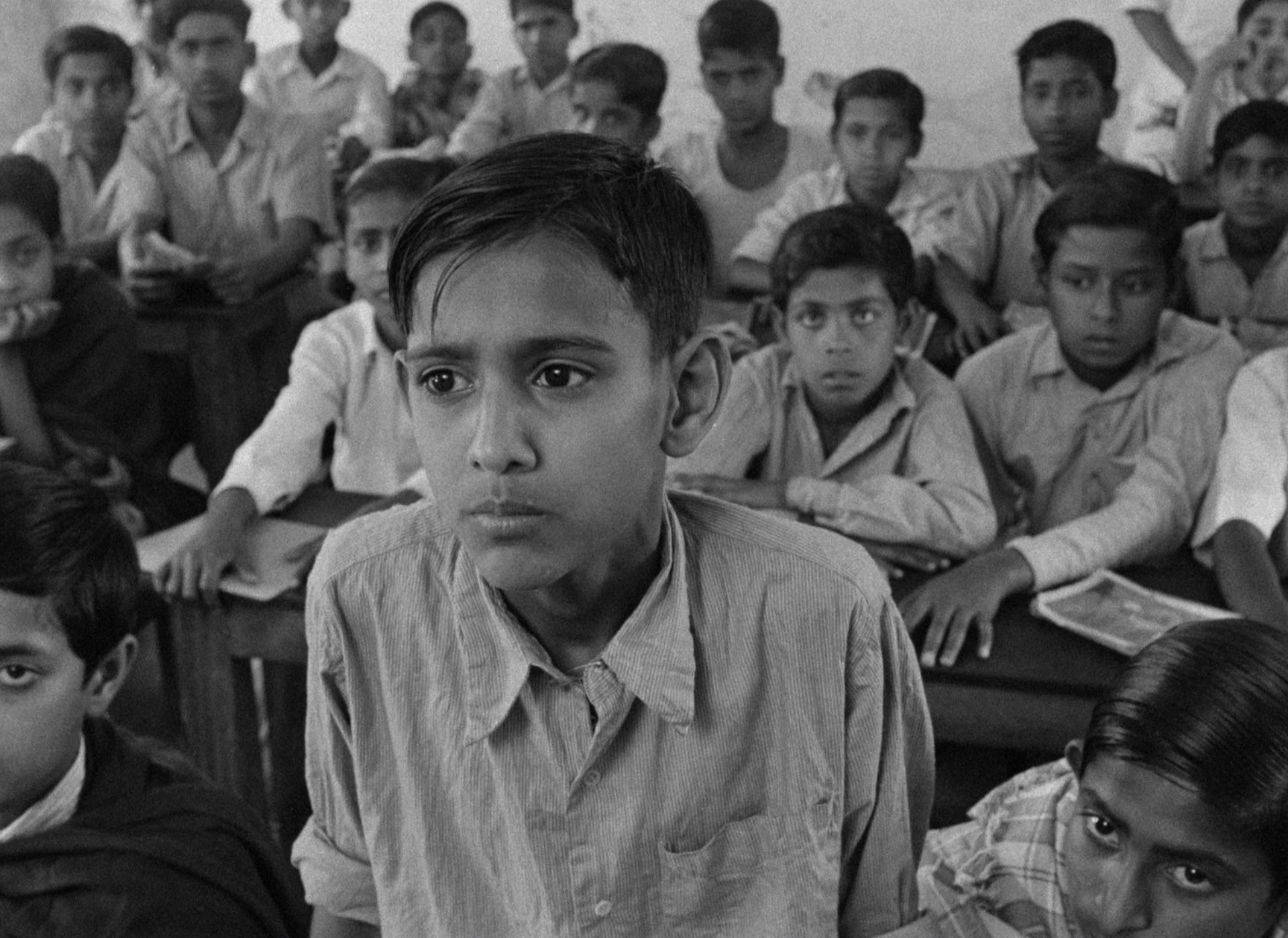 Aparajito (1956) —  shot,  lighting