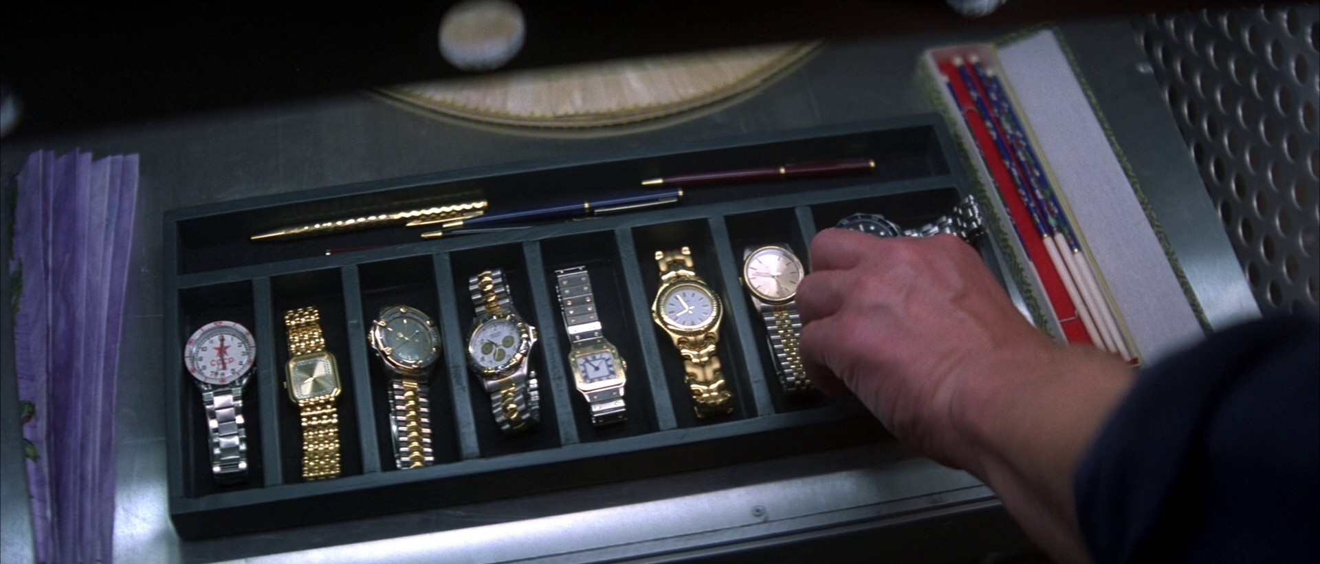 Tomorrow Never Dies (1997) —  shot,  lighting