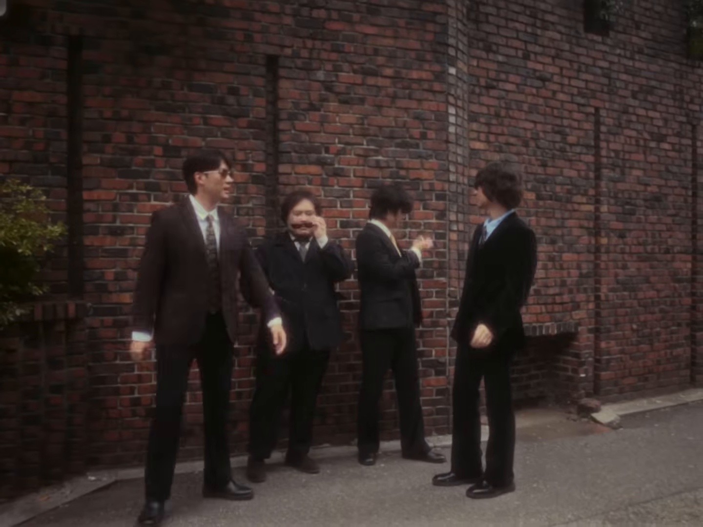 Please Take My Hand (2025) —  shot,  lighting