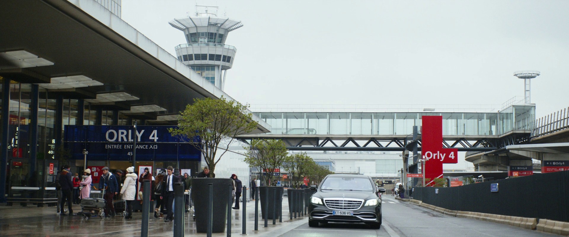 La revanche des Crevettes Pailletées (2022) —  shot,  lighting