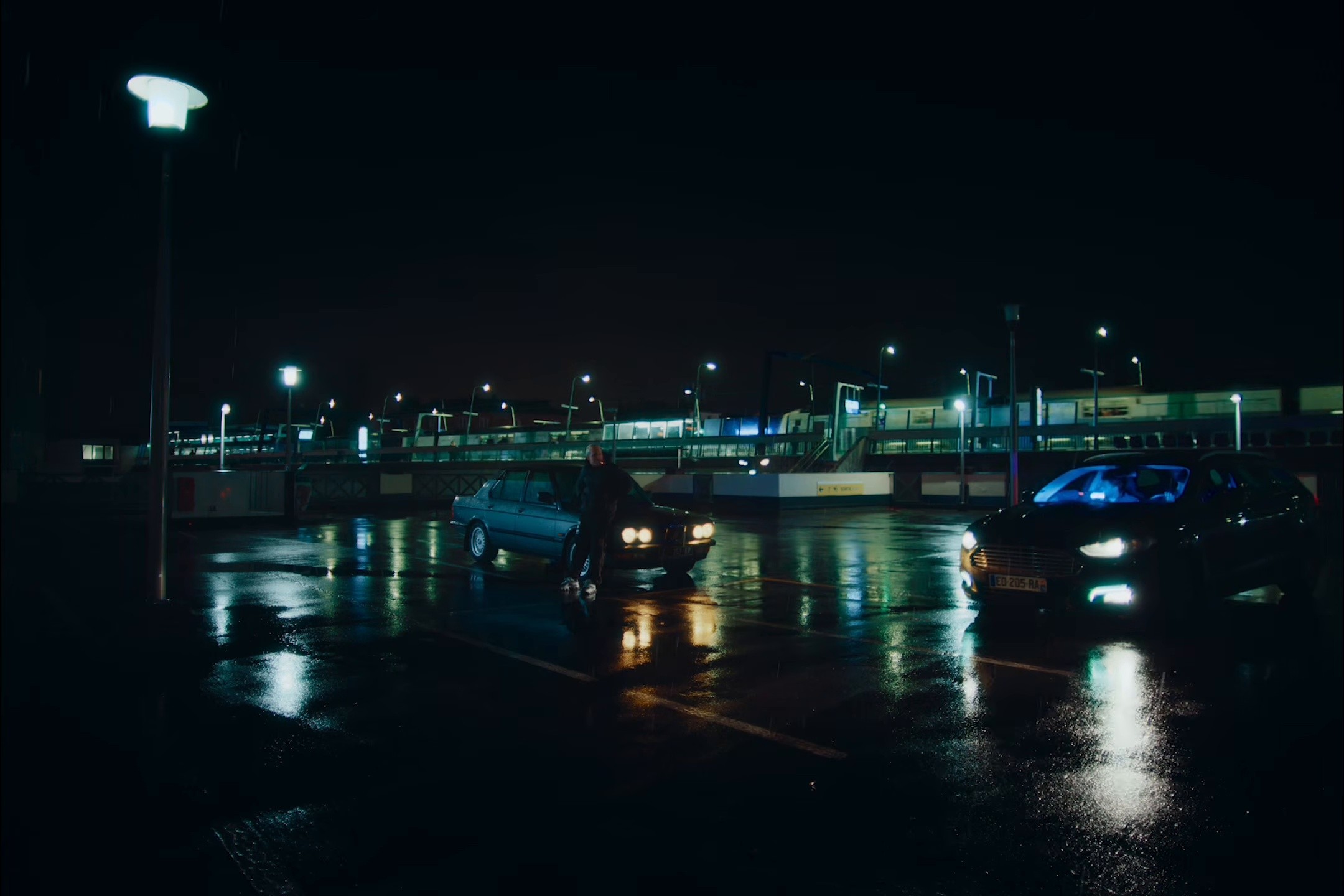 Grand Garçon (2026) —  shot,  lighting