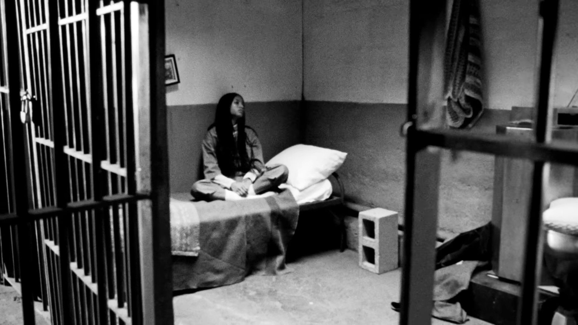 run! (2024) —  shot,  lighting