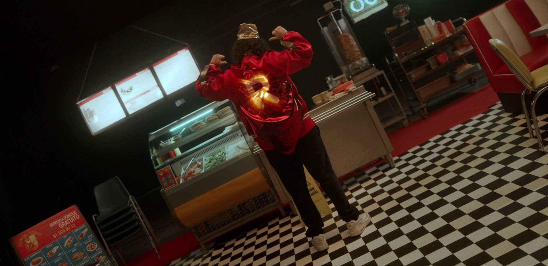 Soy español pero tengo un kebab (2021) —  shot,  lighting