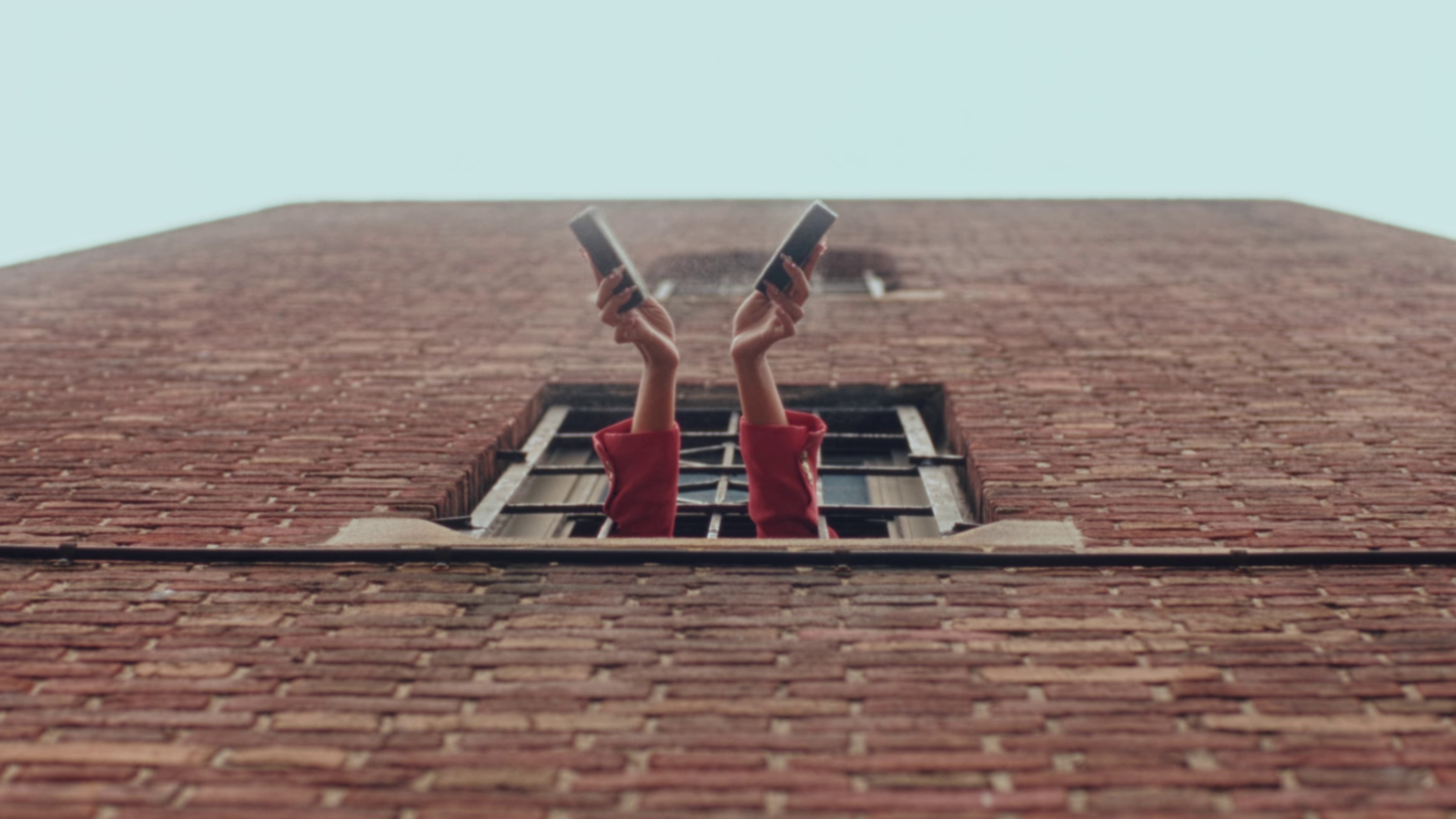 Nothing Feels Better   (2021) —  shot,  lighting