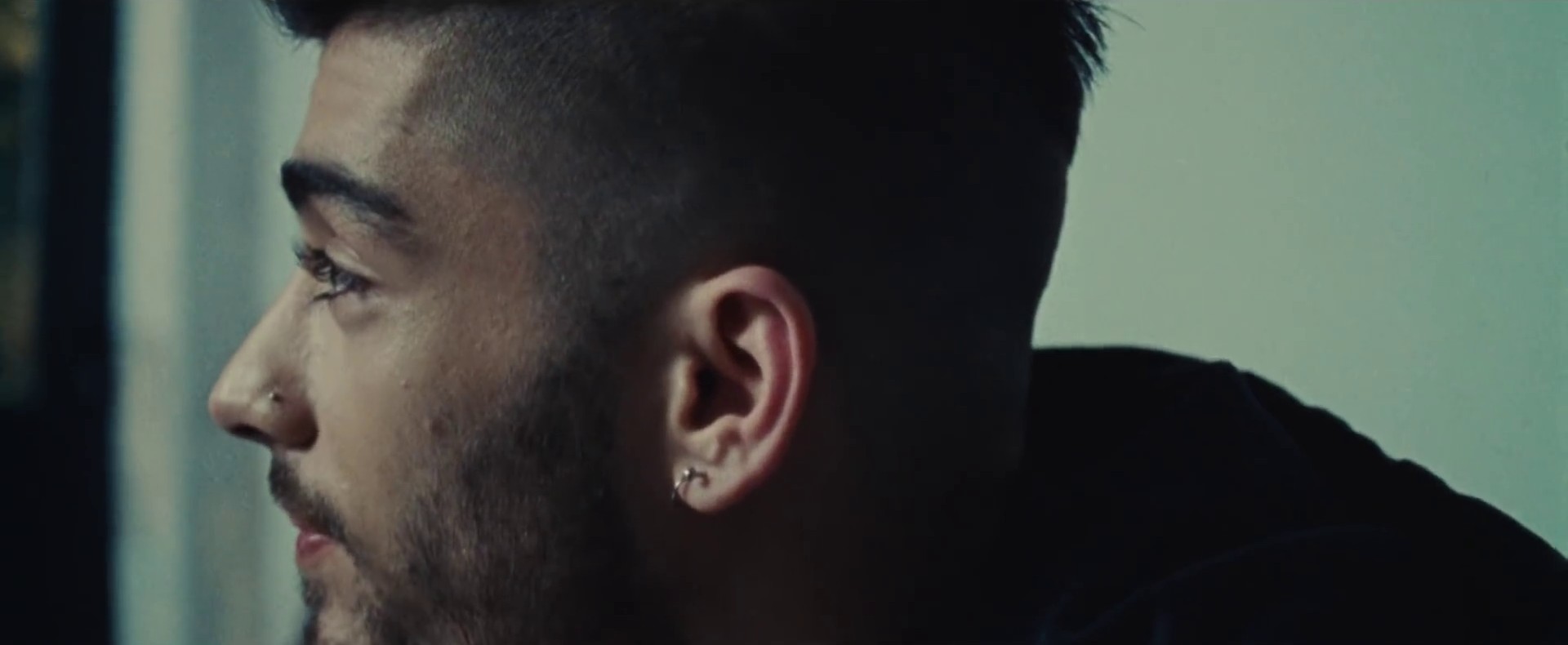 BeFoUr (2016) —  shot,  lighting