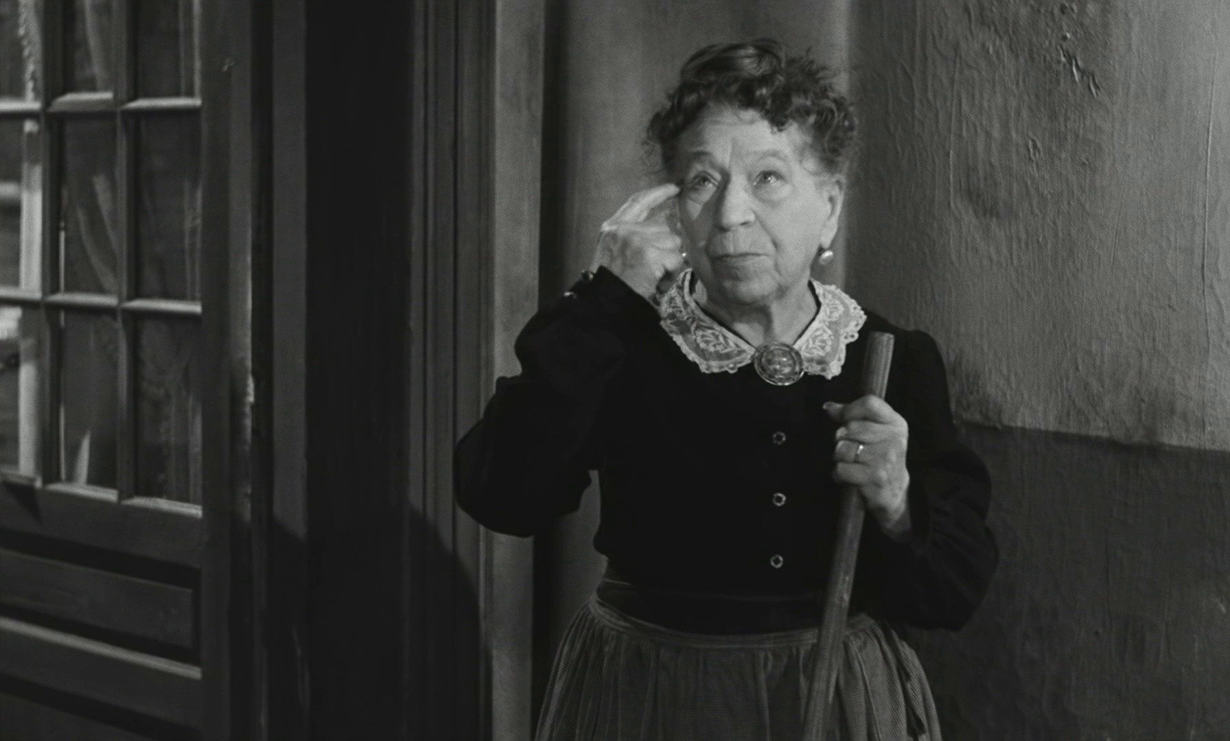 Montparnasse 19 (1958) —  shot,  lighting