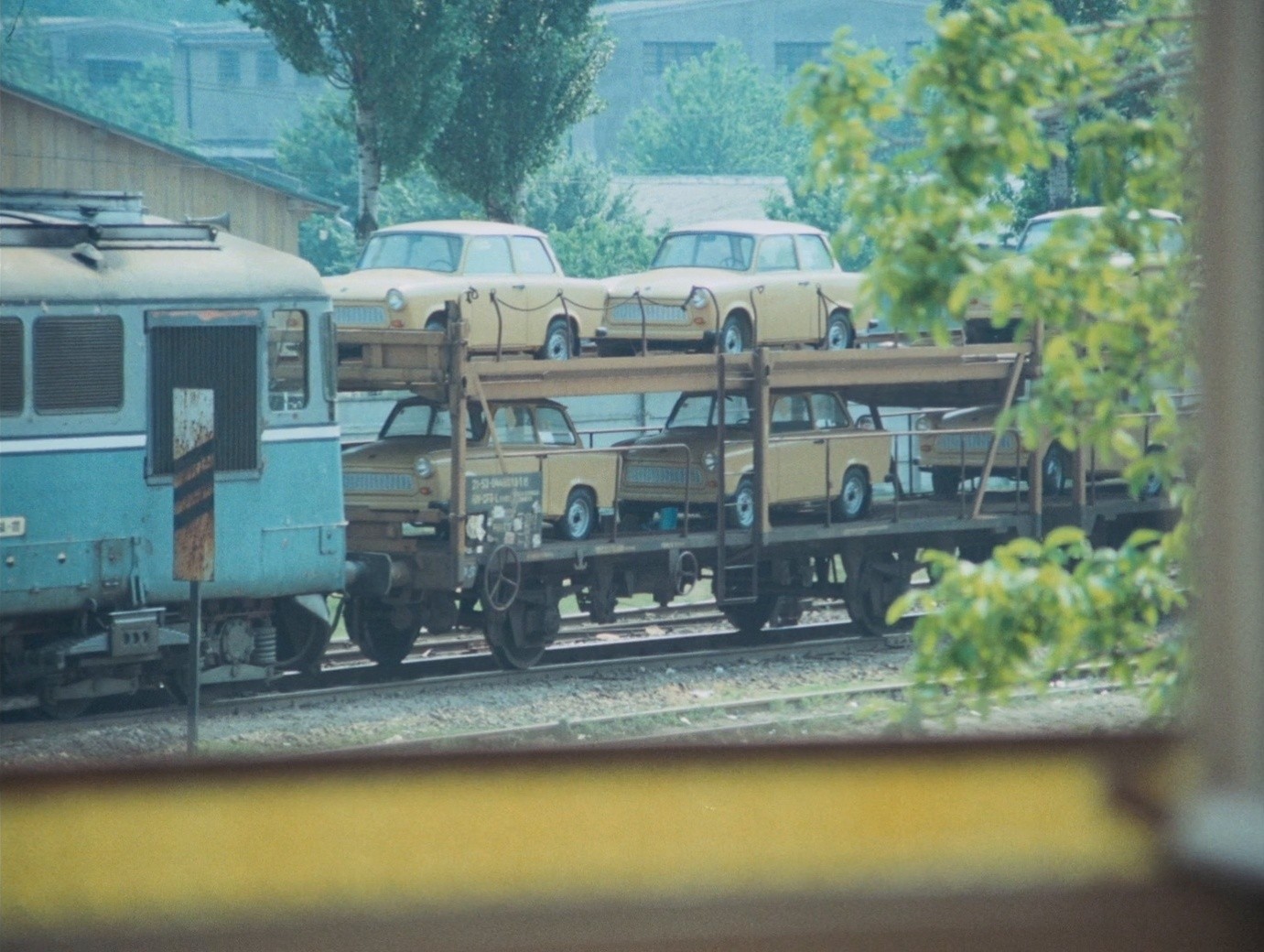 Do Not Expect Too Much from the End of the World (2024) —  shot,  lighting