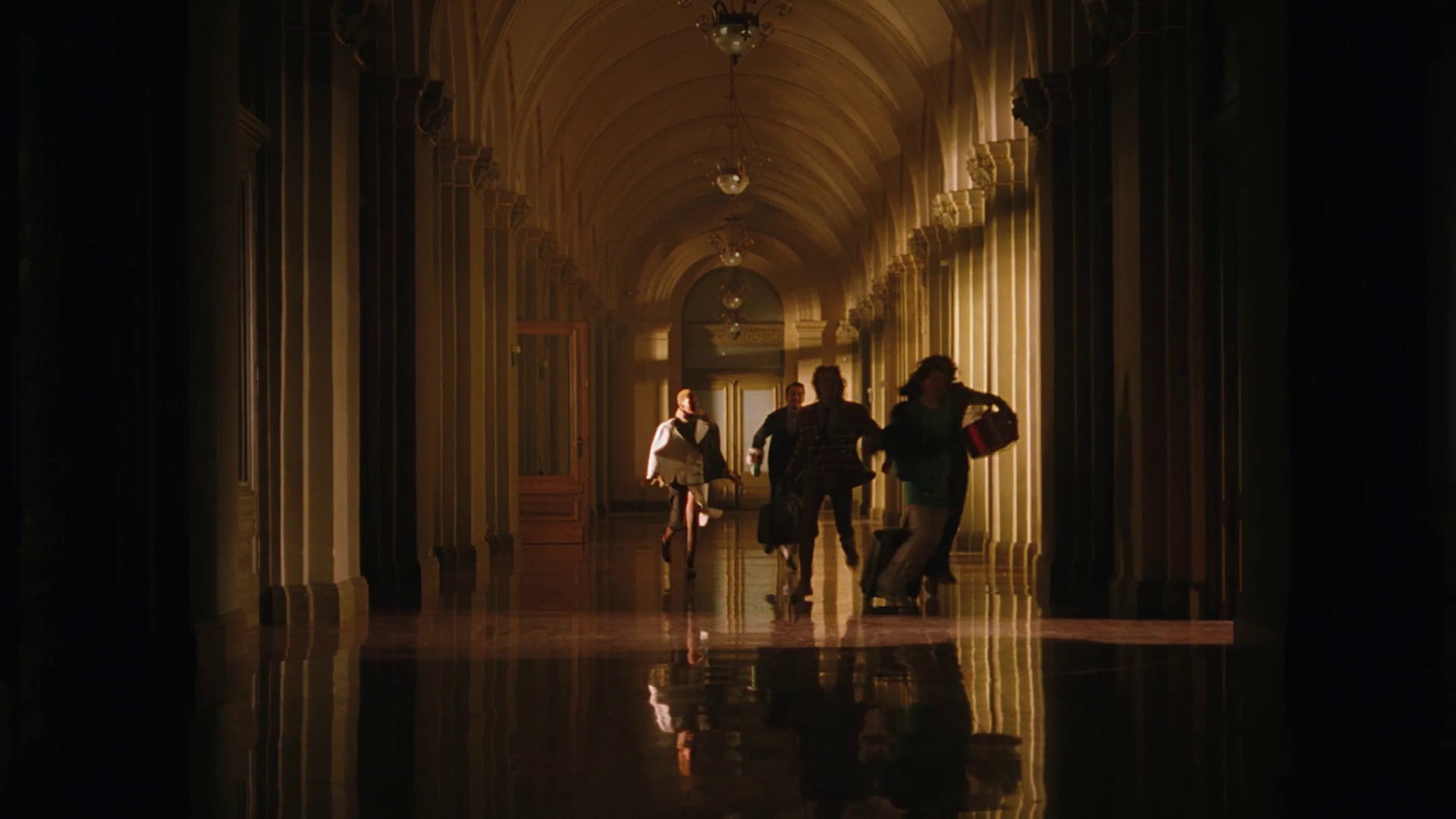 GUCCI GIFT 2023 (2023) —  shot,  lighting