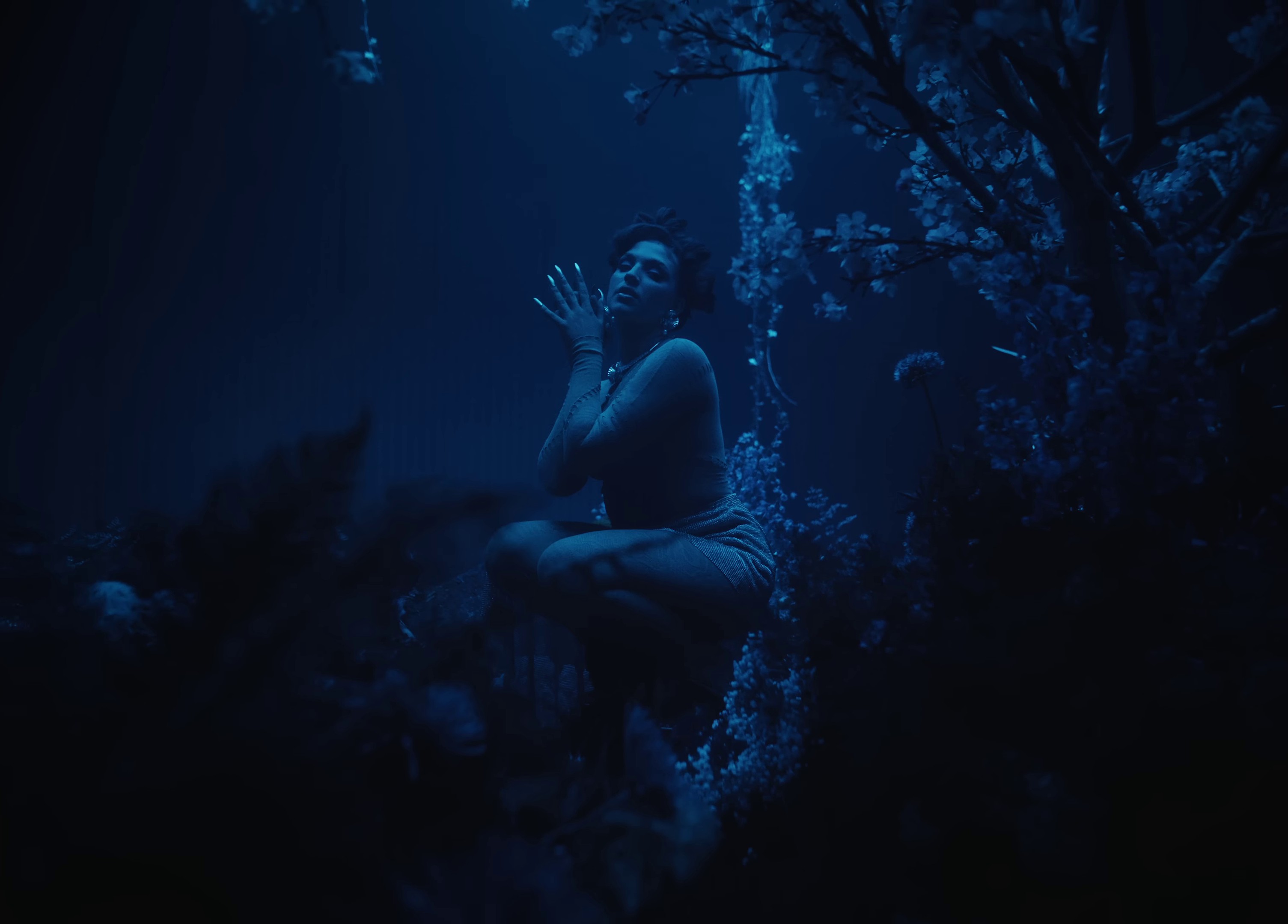 Me, Myself & I (2023) —  shot,  lighting