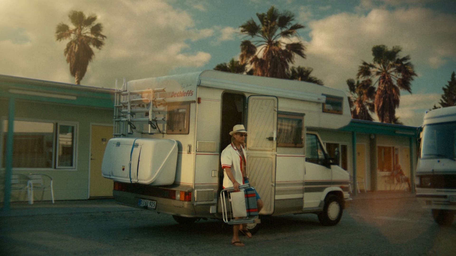 TRENDHIM - ANYTHING GOES WITH CONFIDENCE (2025) —  shot,  lighting