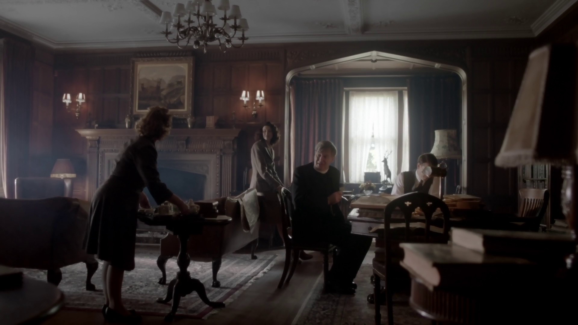 Sassenach (2014) —  shot,  lighting