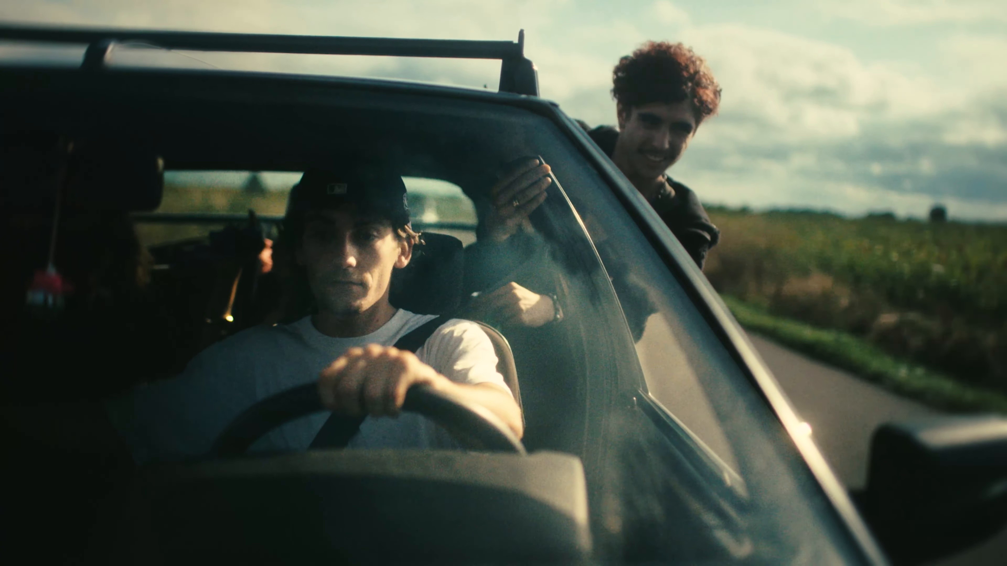 2016CRASH (2025) —  shot,  lighting