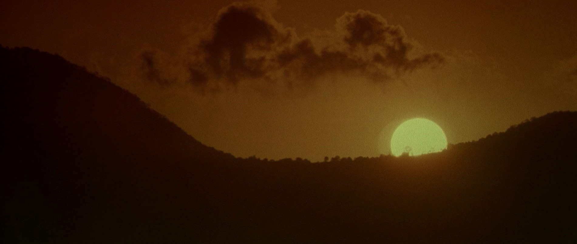 Stigmata (2000) —  shot,  lighting