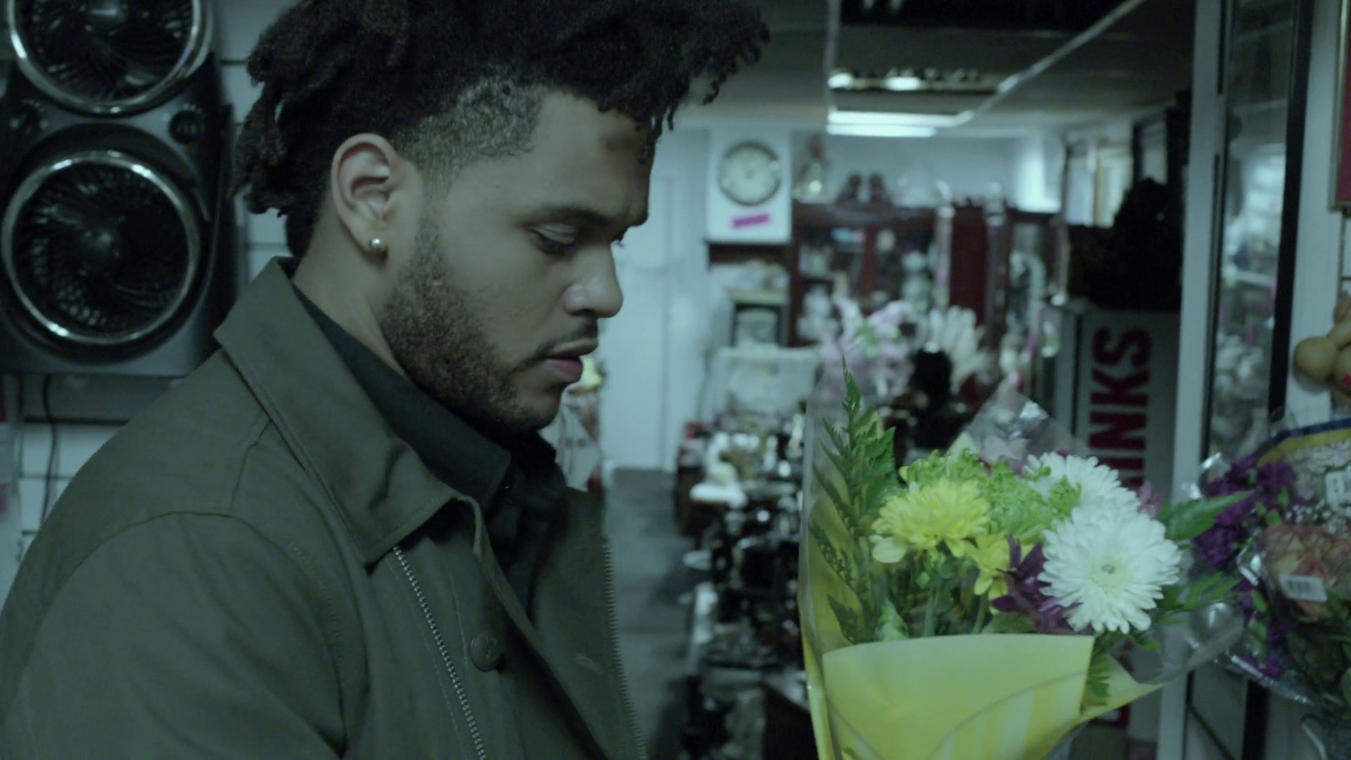 Pretty (2013) —  shot,  lighting