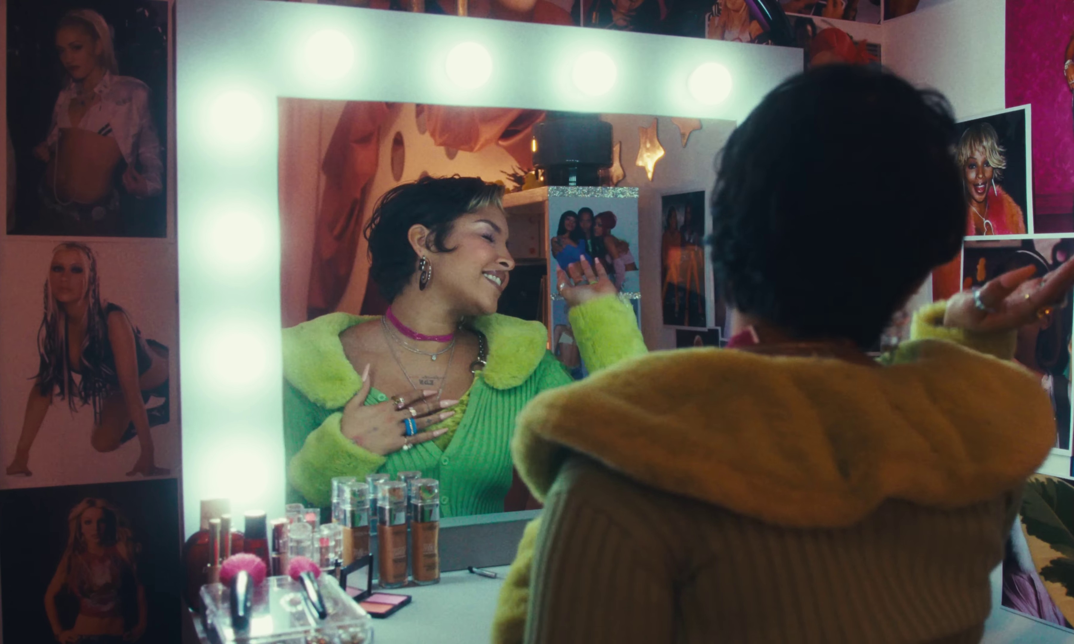 SEULE (AGAIN) (2024) —  shot,  lighting