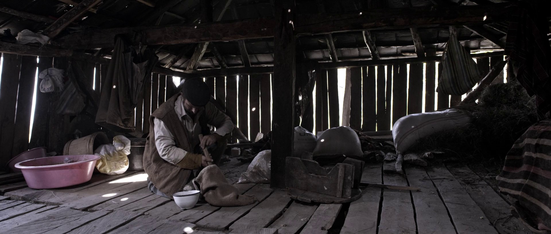 Cold of Kalandar (2016) —  shot,  lighting