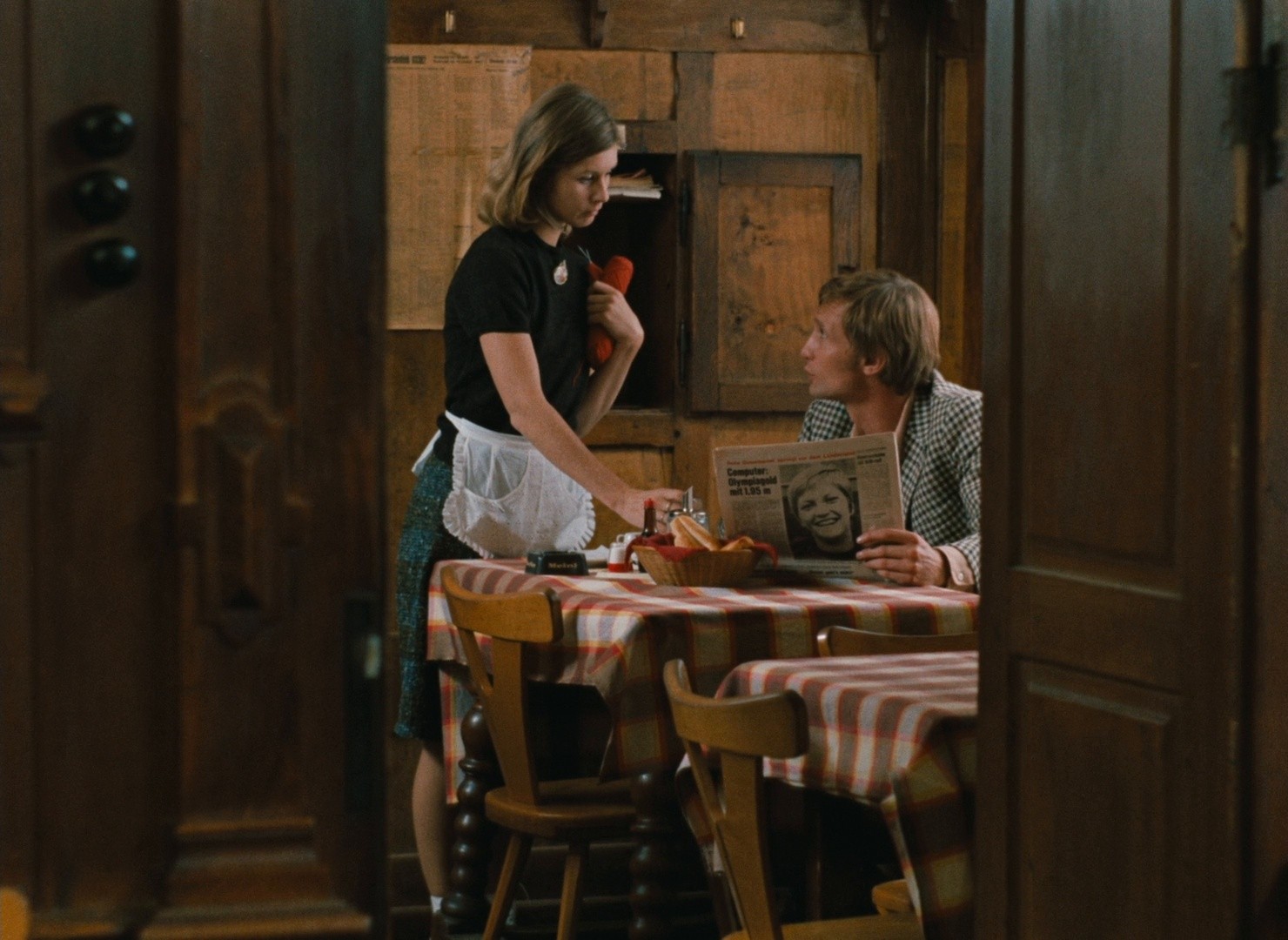 The Goalie's Anxiety at the Penalty Kick (1977) —  shot,  lighting