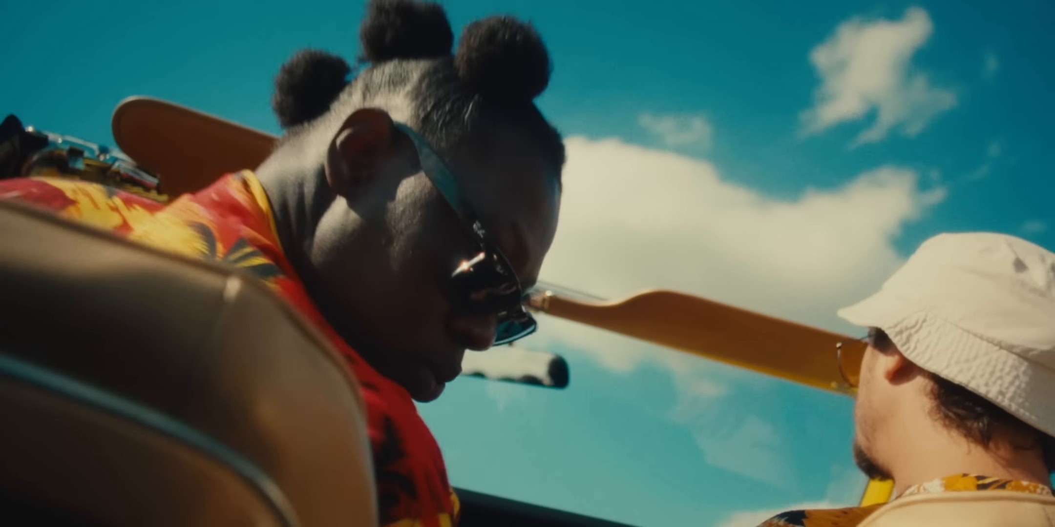 Movie (2022) —  shot,  lighting