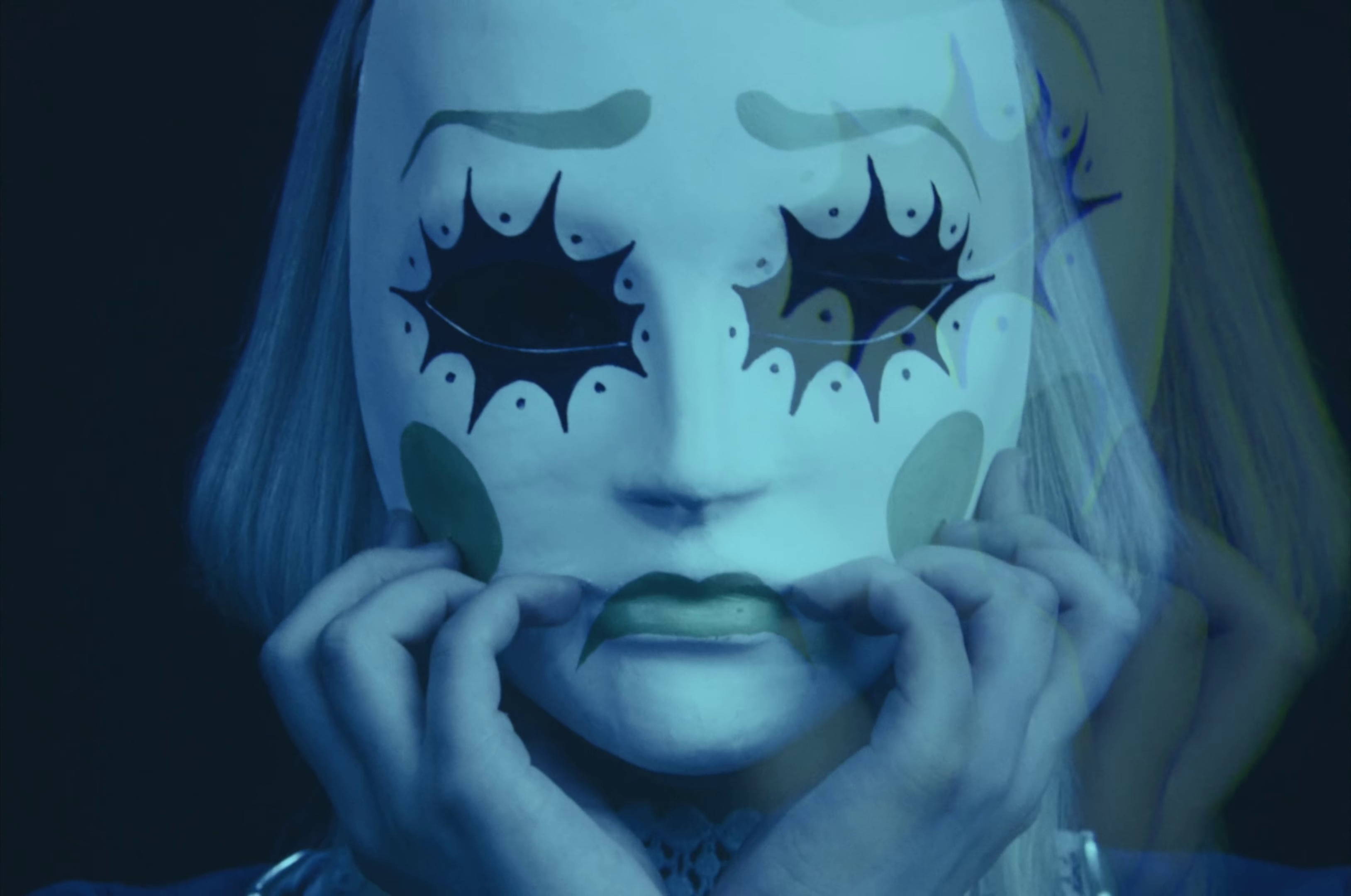 Cure For Me (2021) —  shot,  lighting