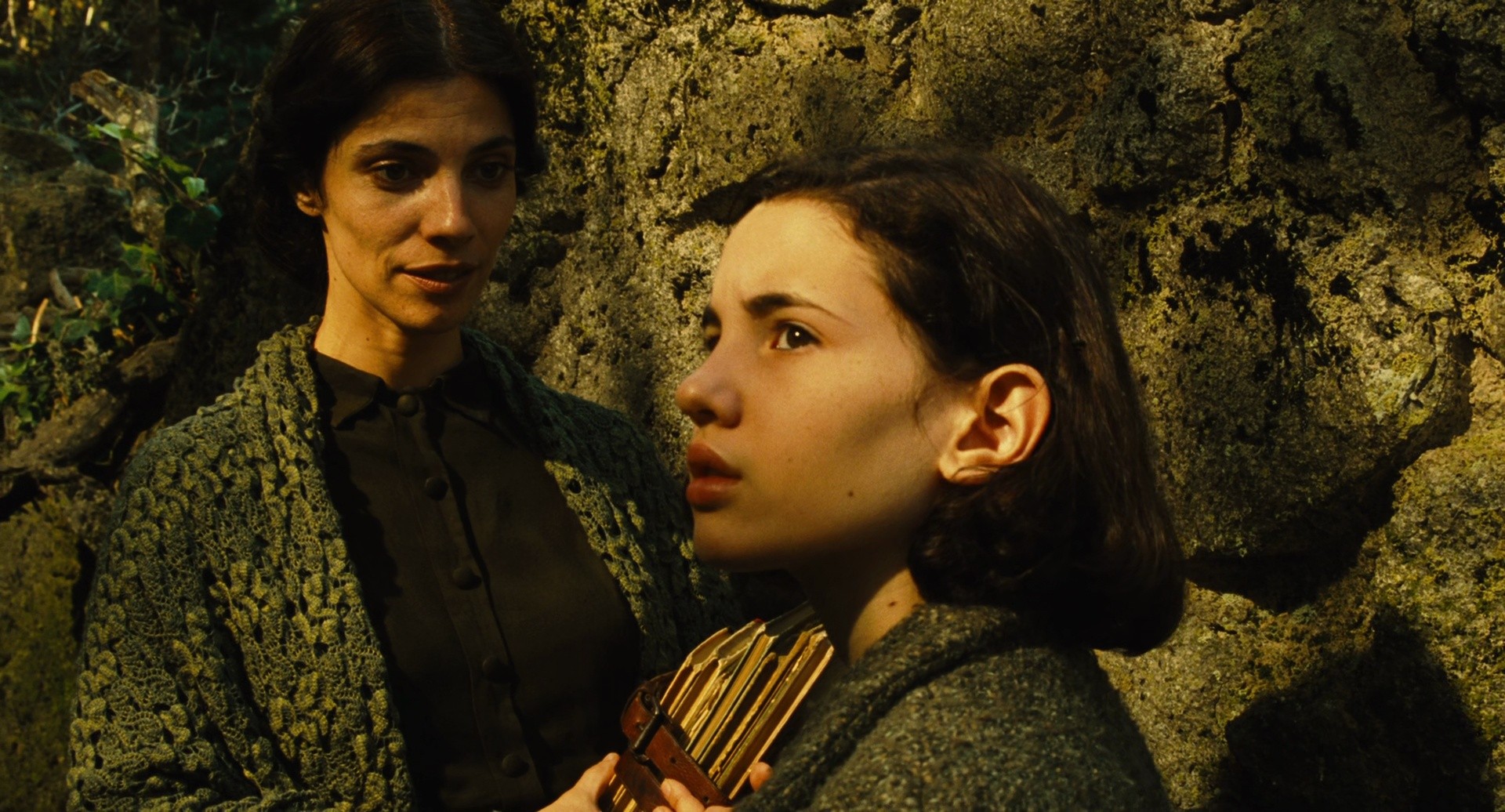 Pan's Labyrinth (2006) —  shot,  lighting