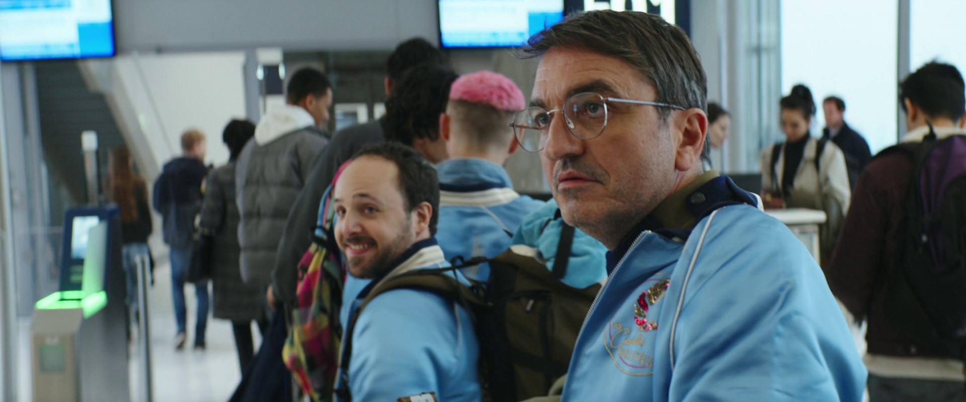 La revanche des Crevettes Pailletées (2022) —  shot,  lighting