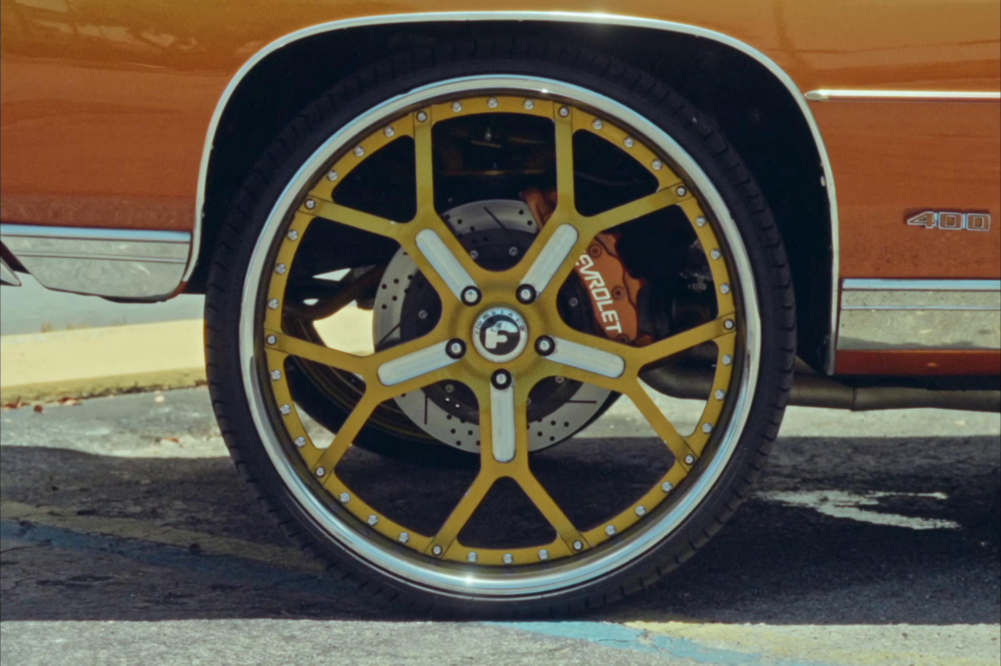 Money Maker  (2025) —  shot,  lighting