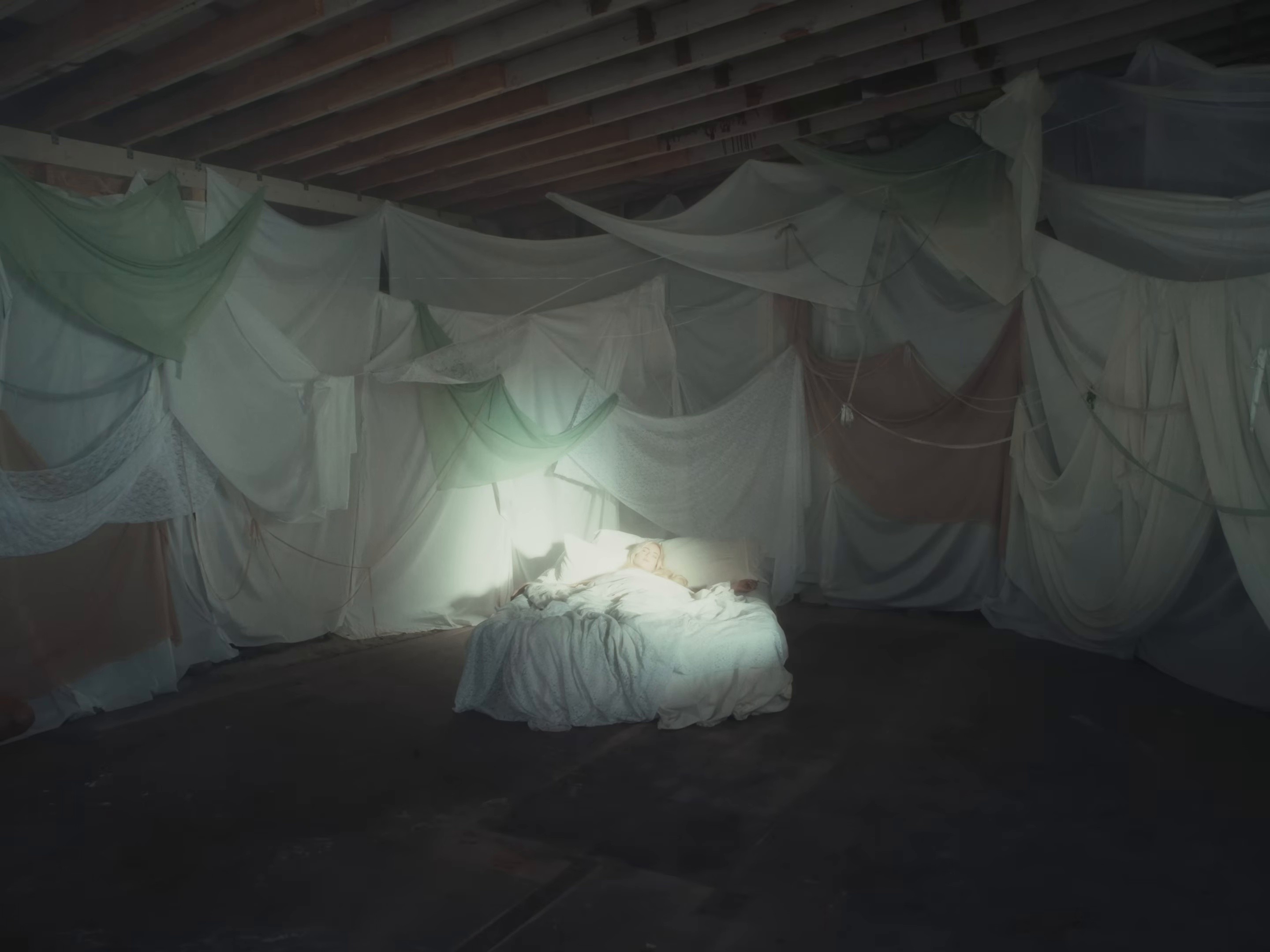 Chronic (2026) —  shot,  lighting