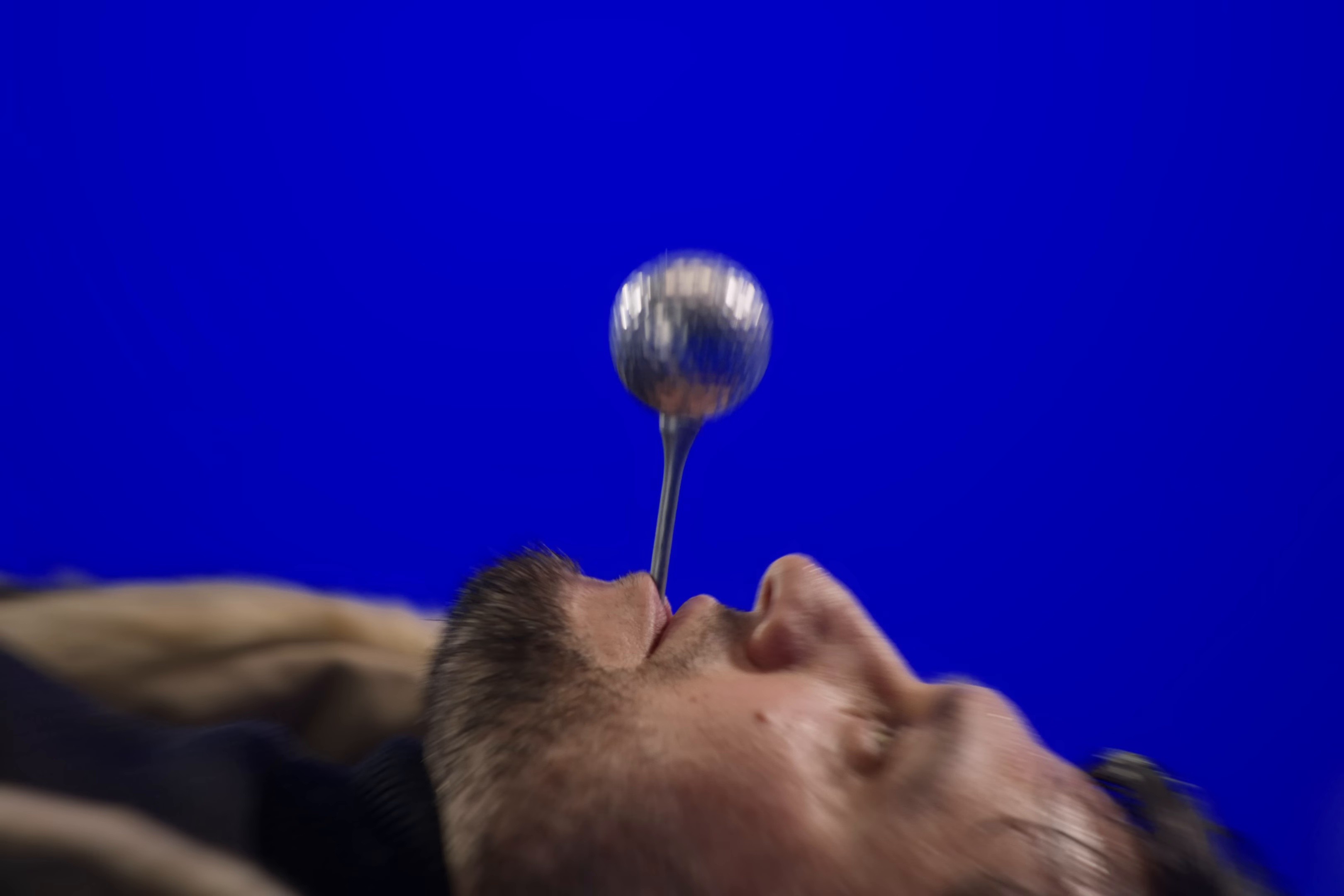  17 TEUDY  (2024) —  shot,  lighting