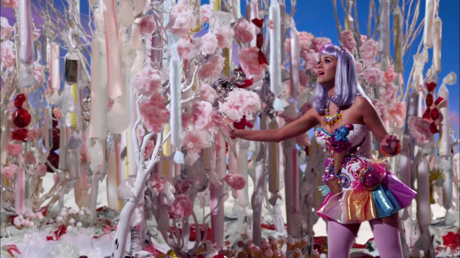 California Gurls (2010) —  shot,  lighting