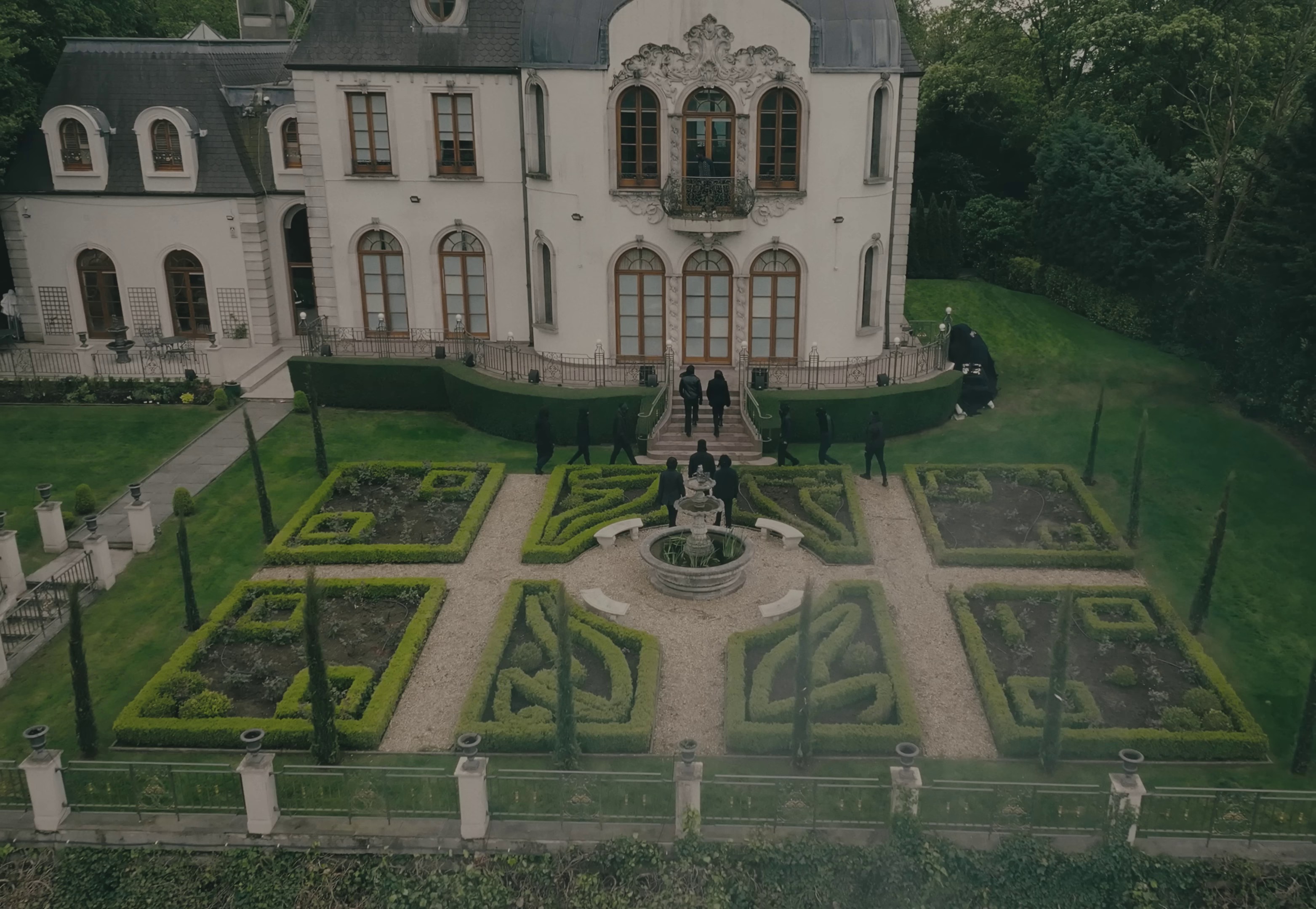 Militerian (2023) —  shot,  lighting