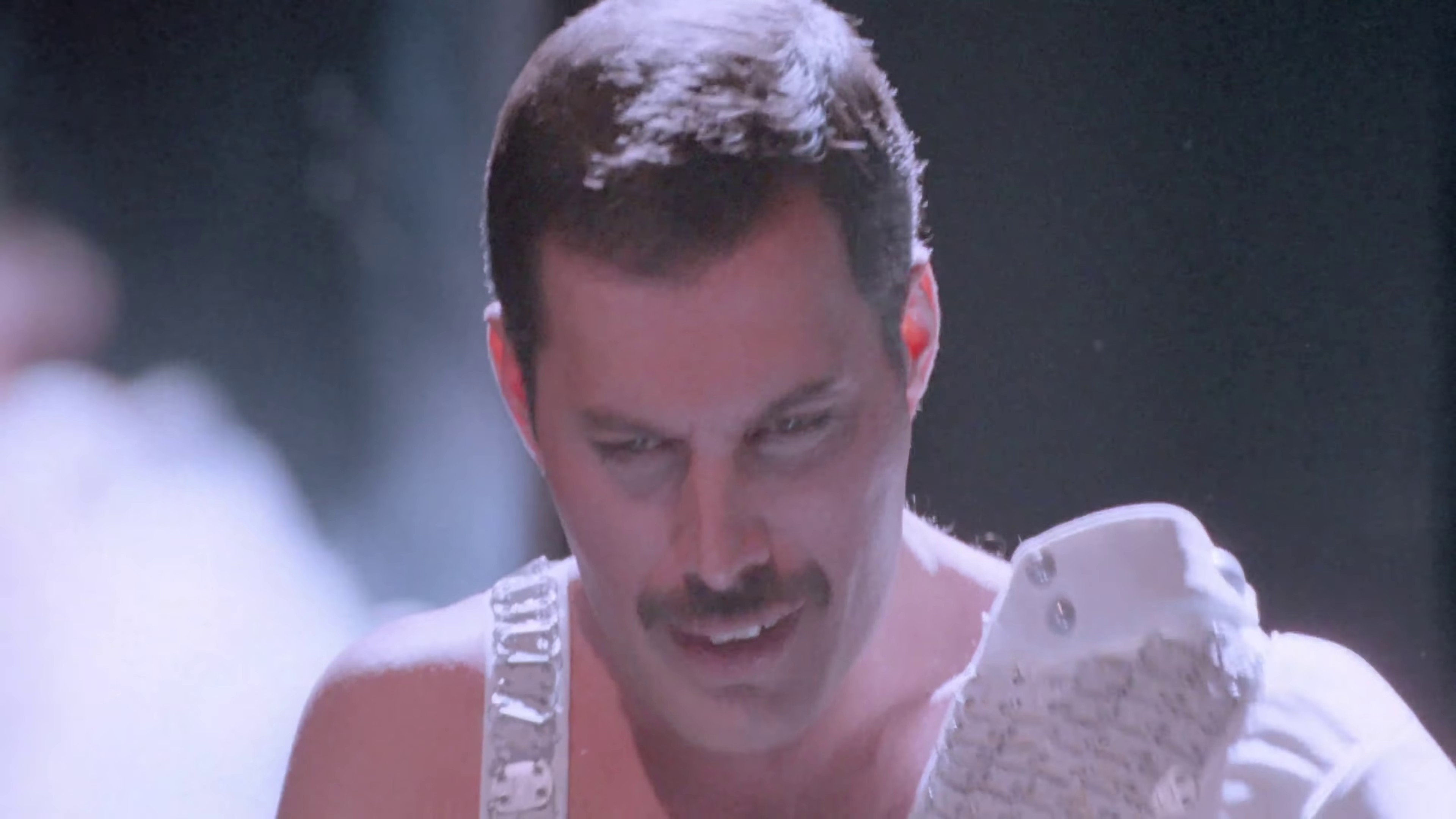 I Was Born to Love You (1985) —  shot,  lighting