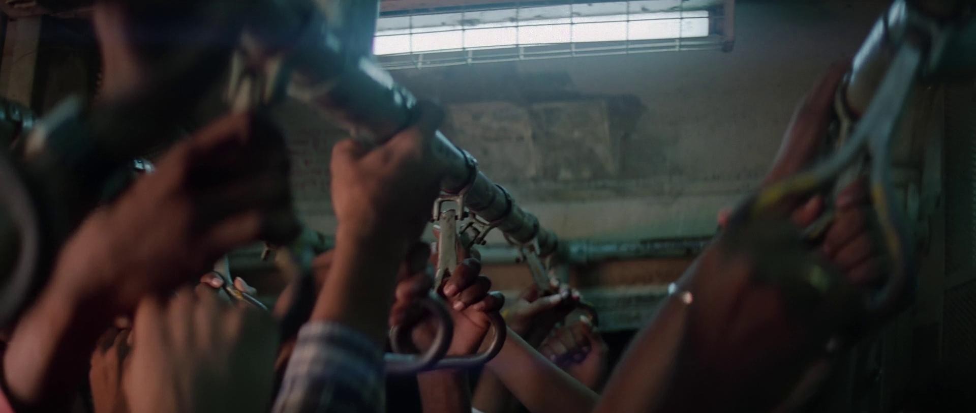 Dombivali Fast (2005) —  shot,  lighting