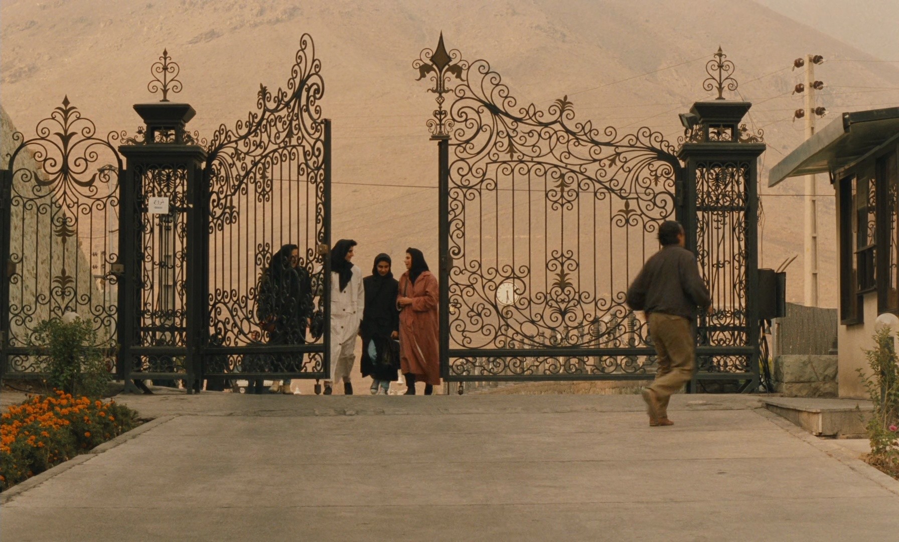 Taste of Cherry (1997) —  shot,  lighting