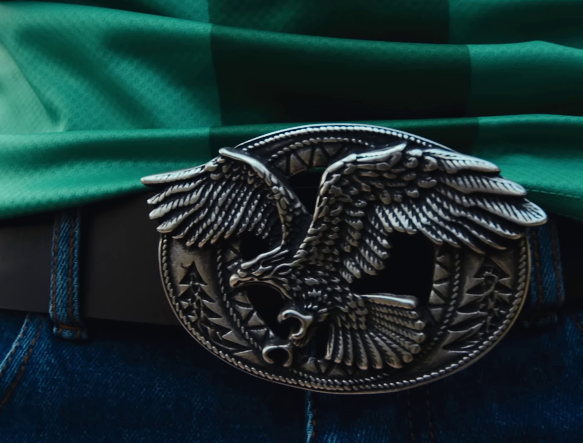 Instinct Animal (2024) —  shot,  lighting